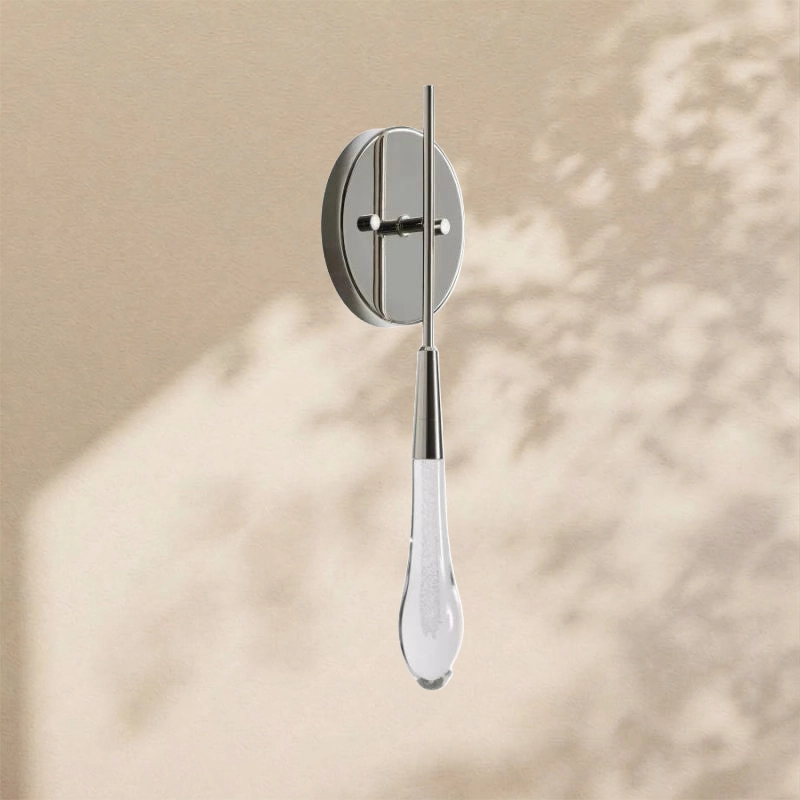 Raindrop Glass Round Solitaire Wall Sconce