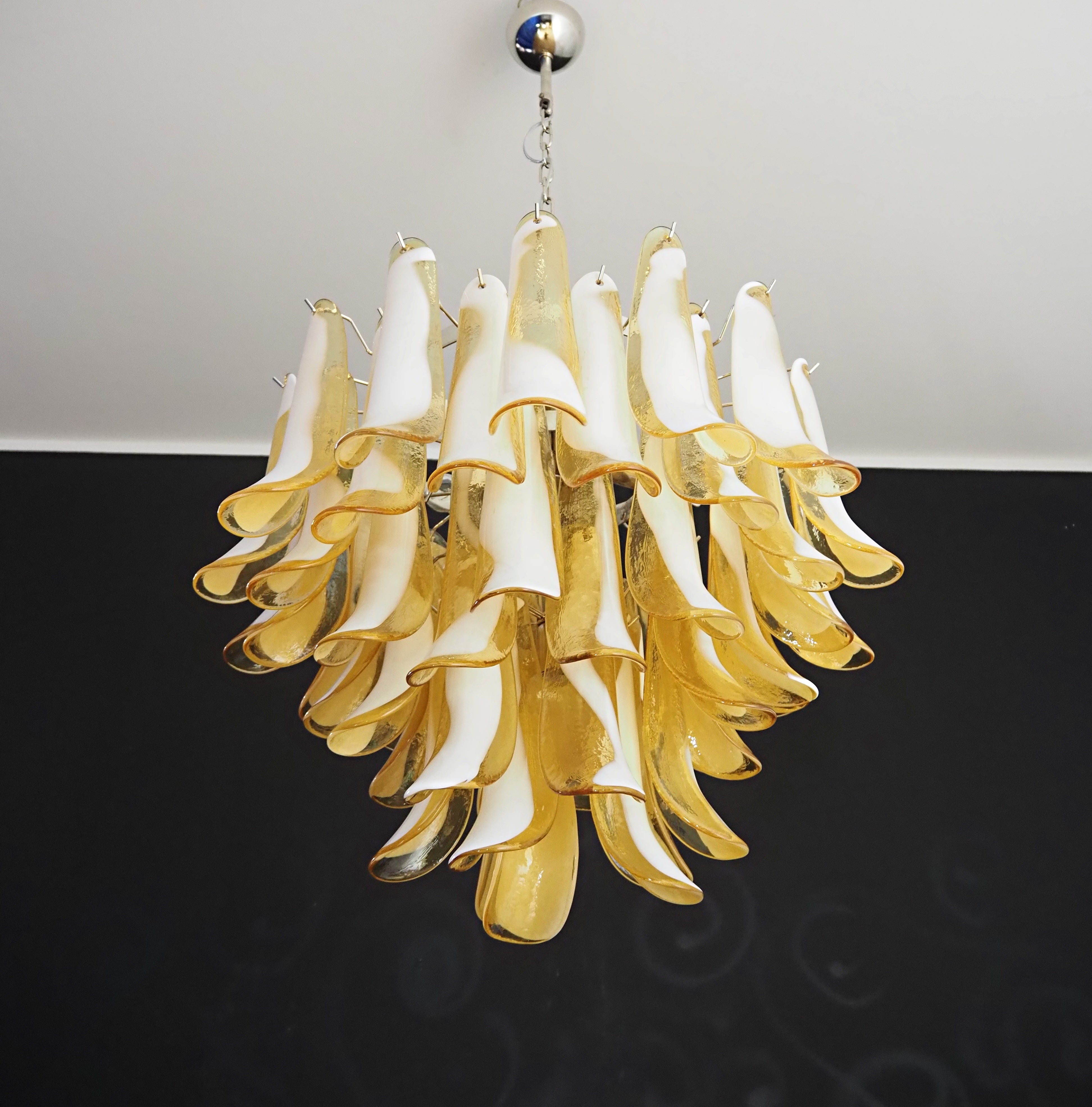 Murano Chandelier 53 Caramel-Colored Petal Glass