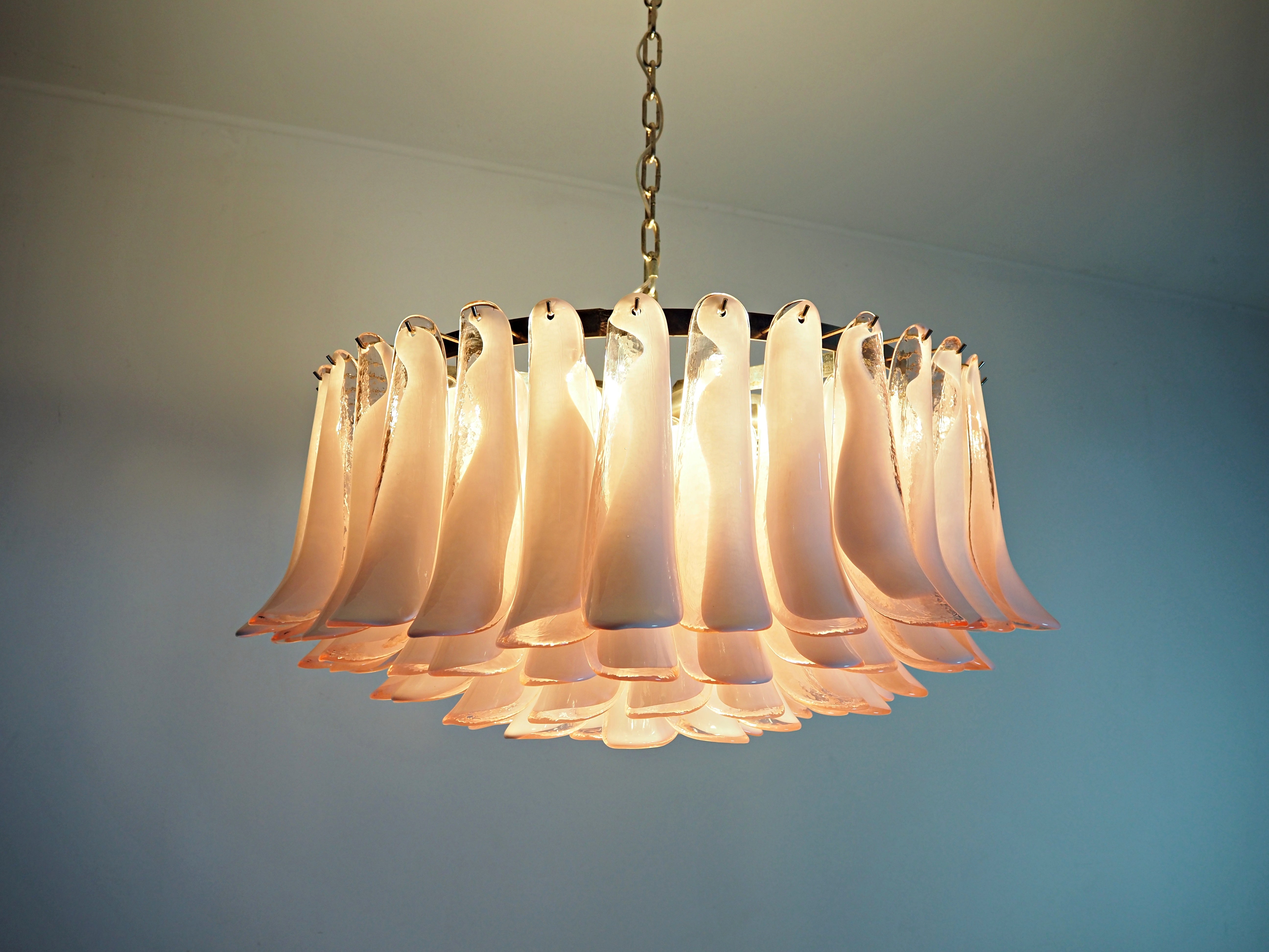 Murano Chandelier 101 Pink Petal Glass