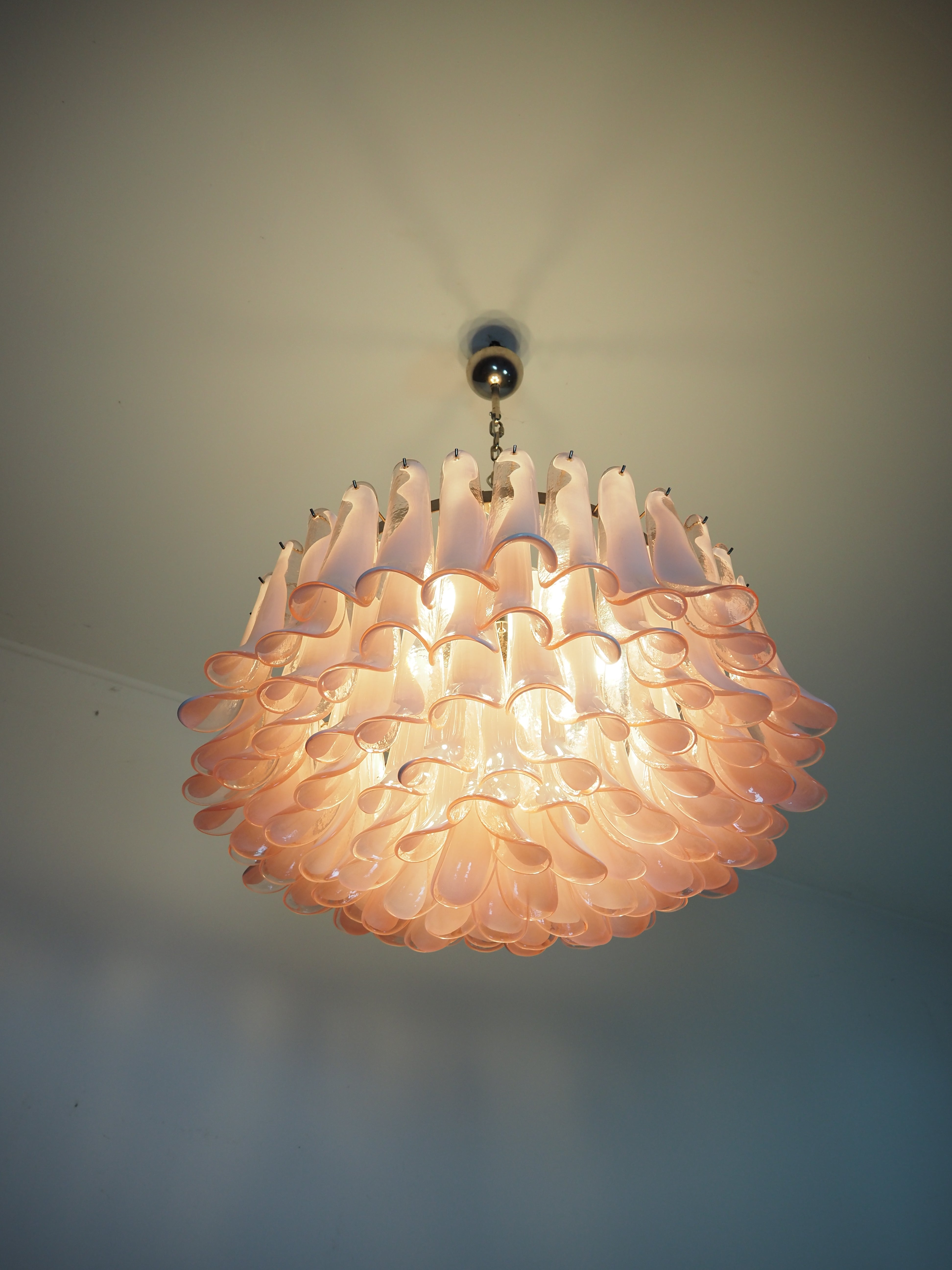 Murano Chandelier 101 Pink Petal Glass