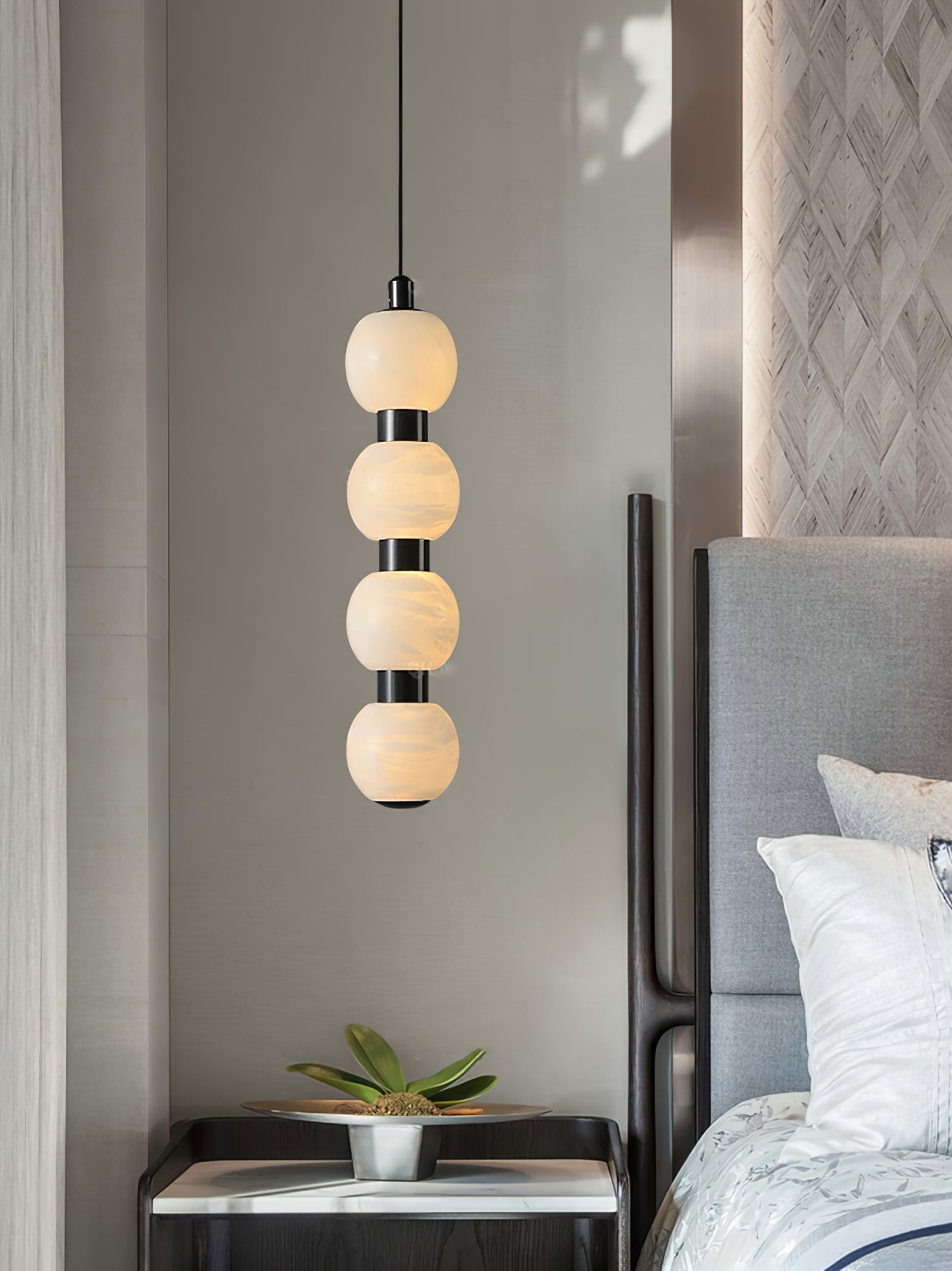 Orbique Alabaster Pendant Lamp