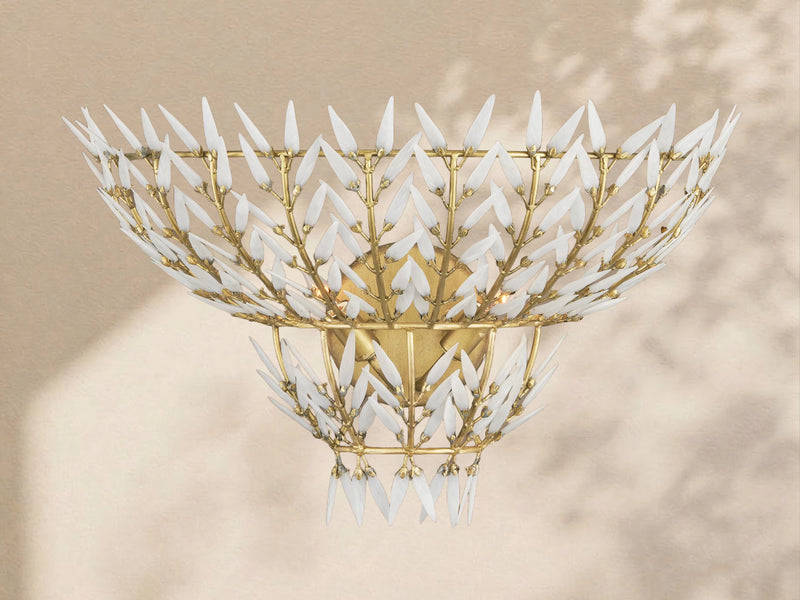 Morigan Sconce
