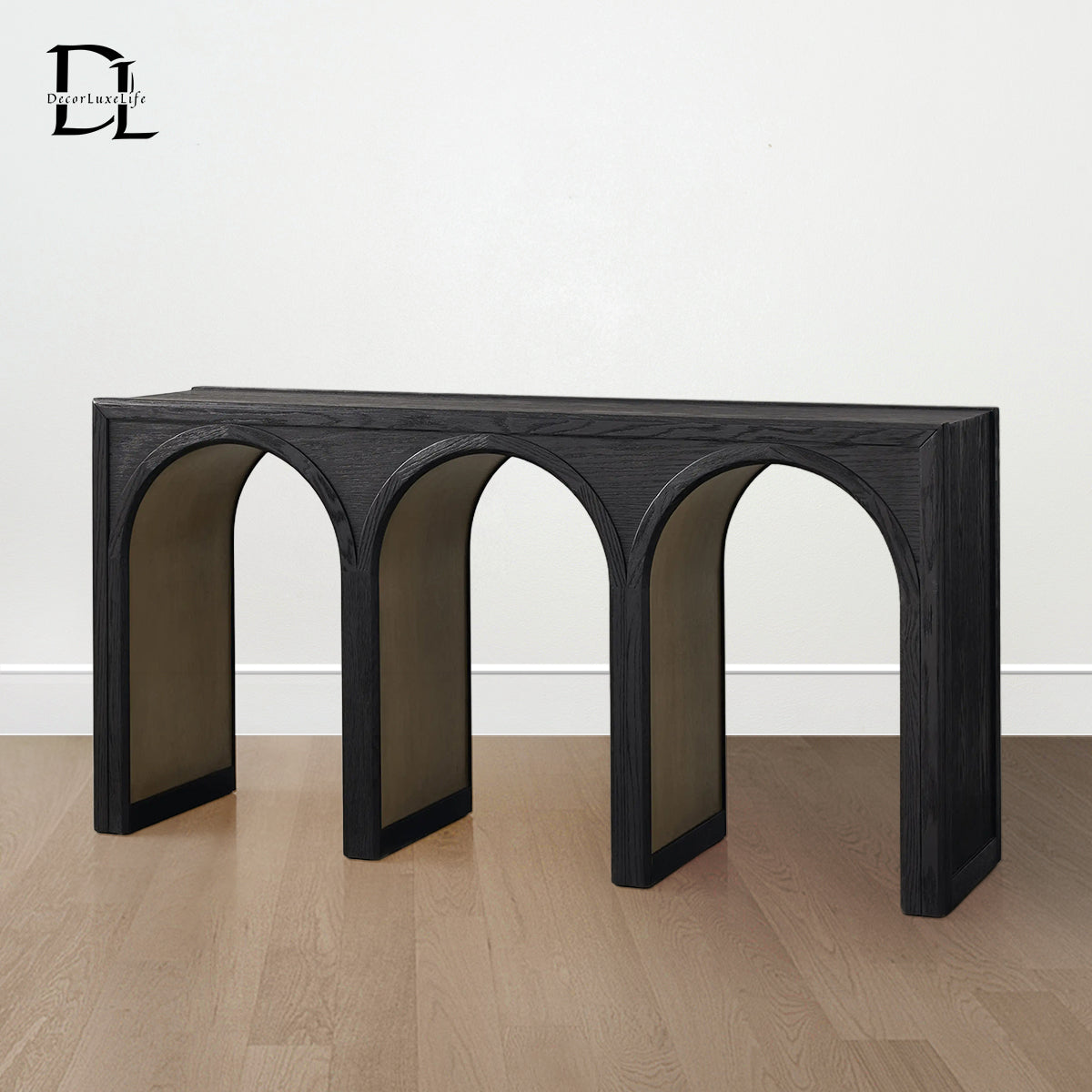 Hattiea Console