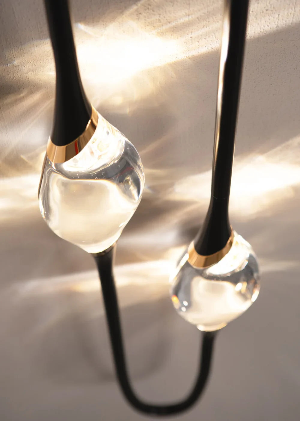 Pezzo 12 Wall Sconce with crystals