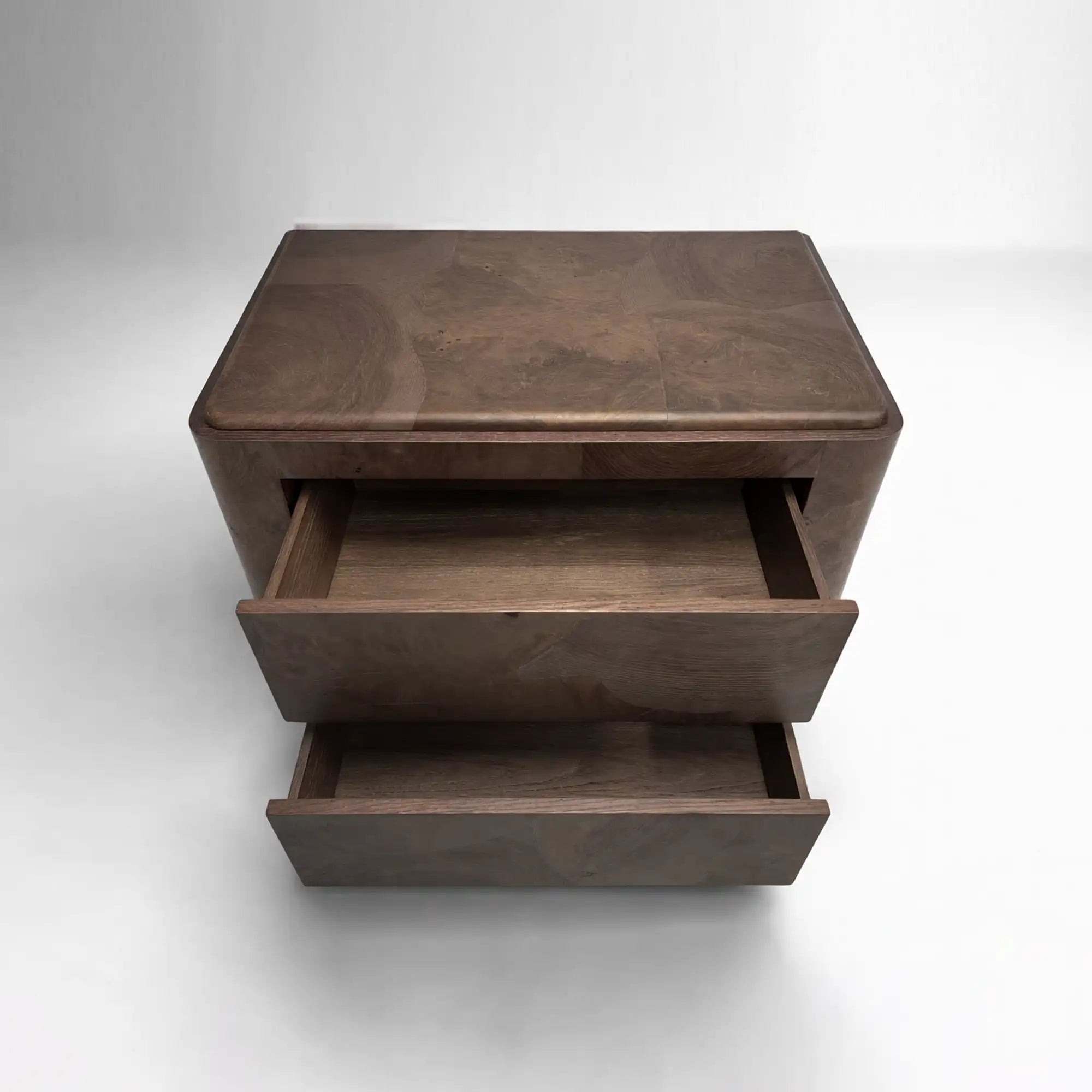 Loranco Closed Nightstand