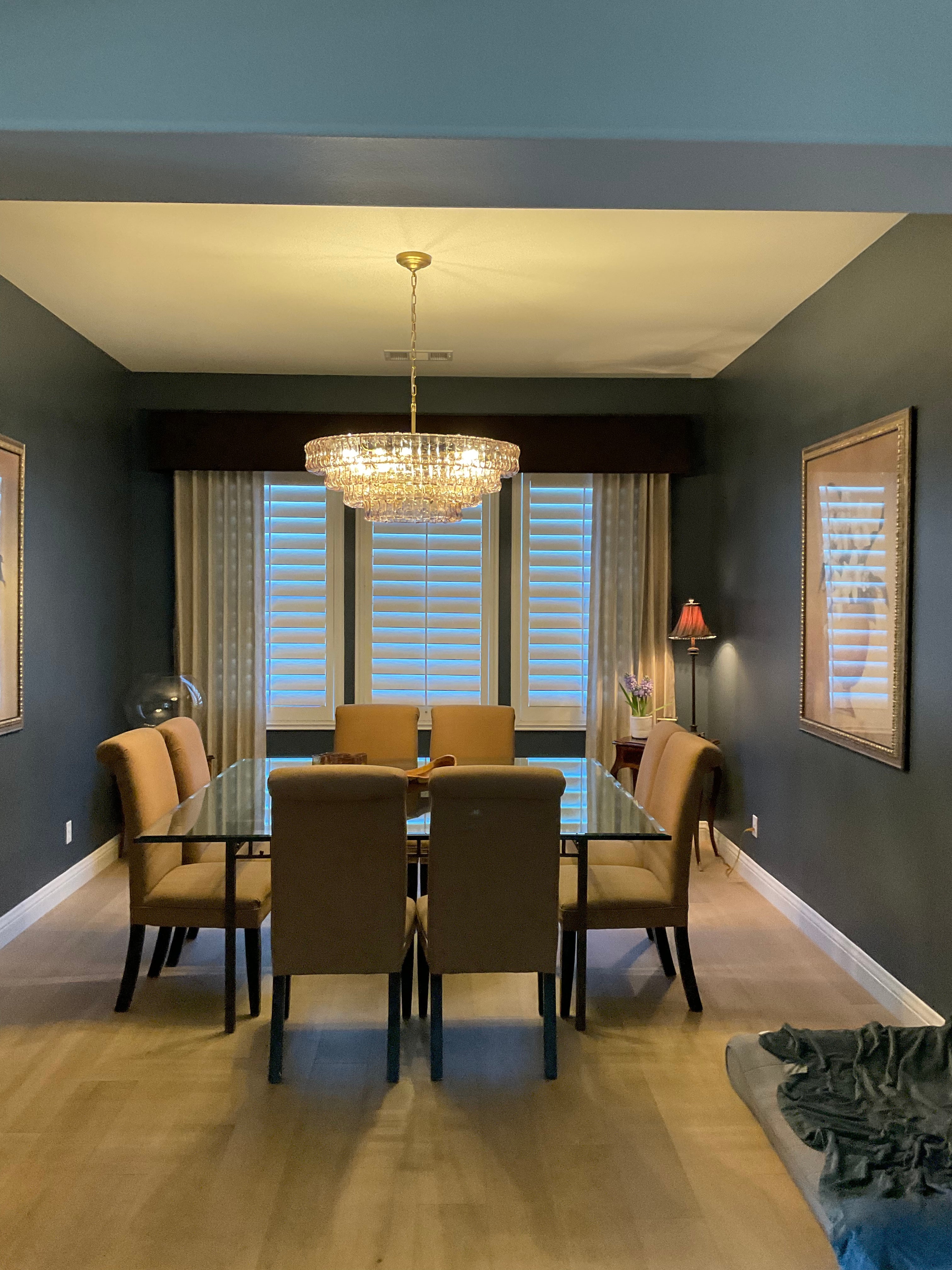 Amor 4-Tier Ghiaccio Glass Round Chandelier 36"