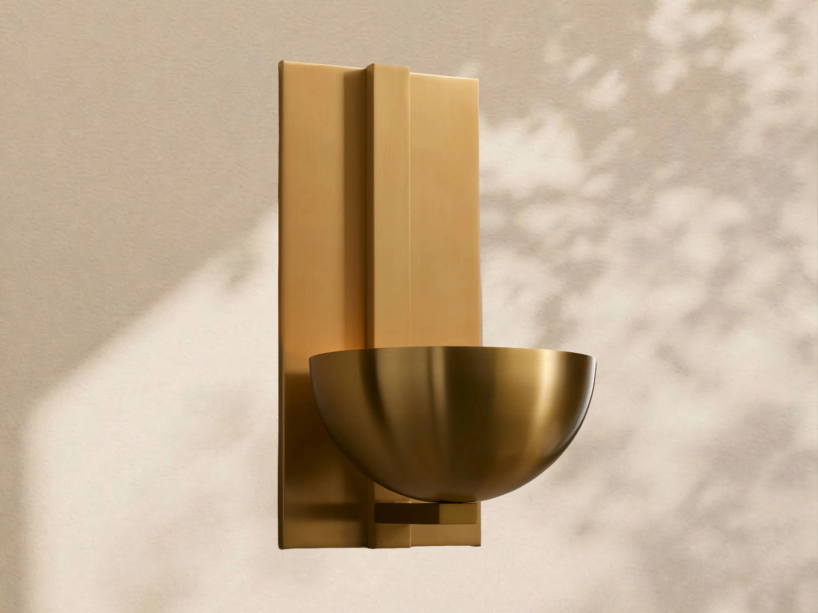Belmira Sconce