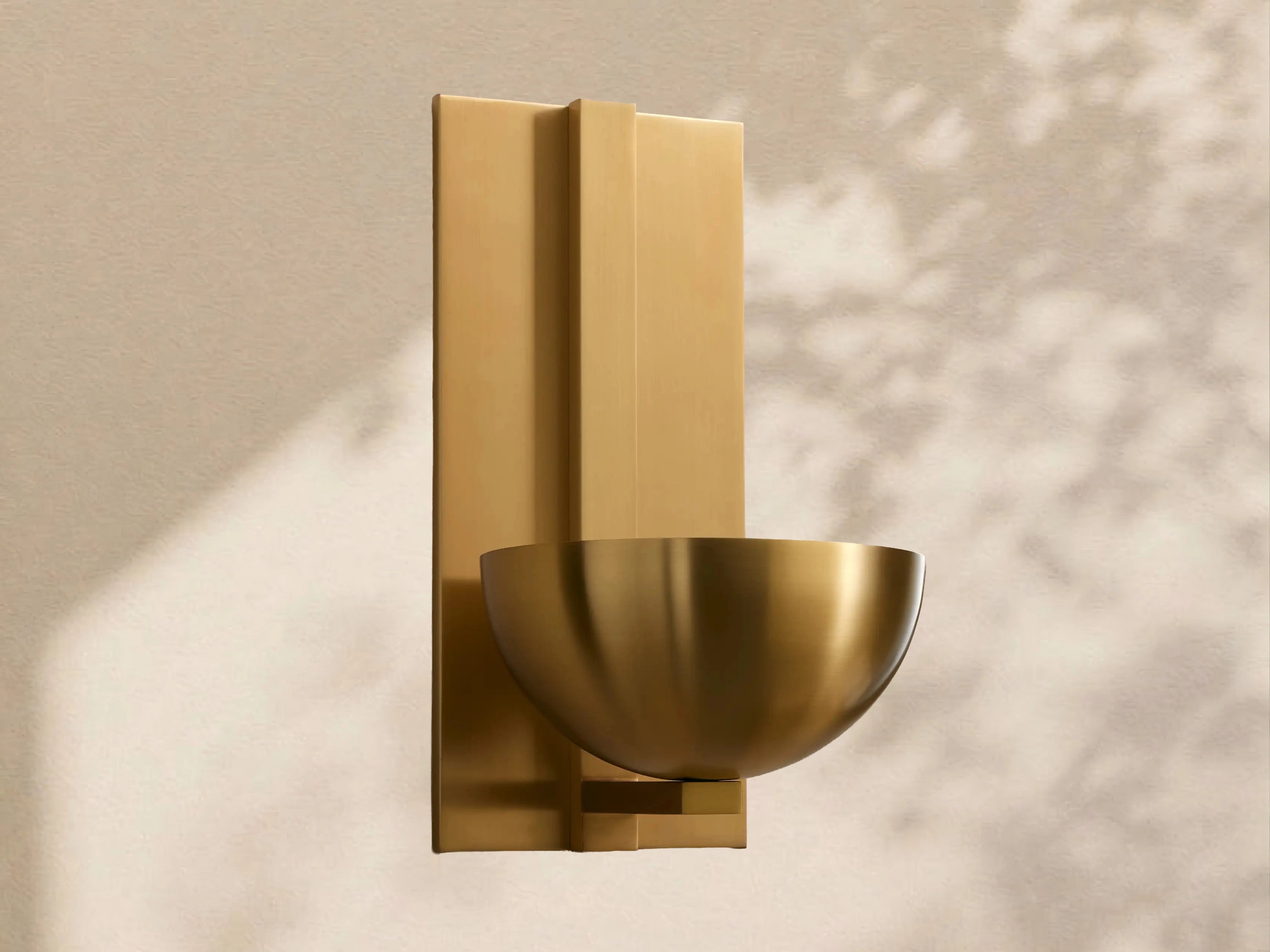 Belmira Sconce