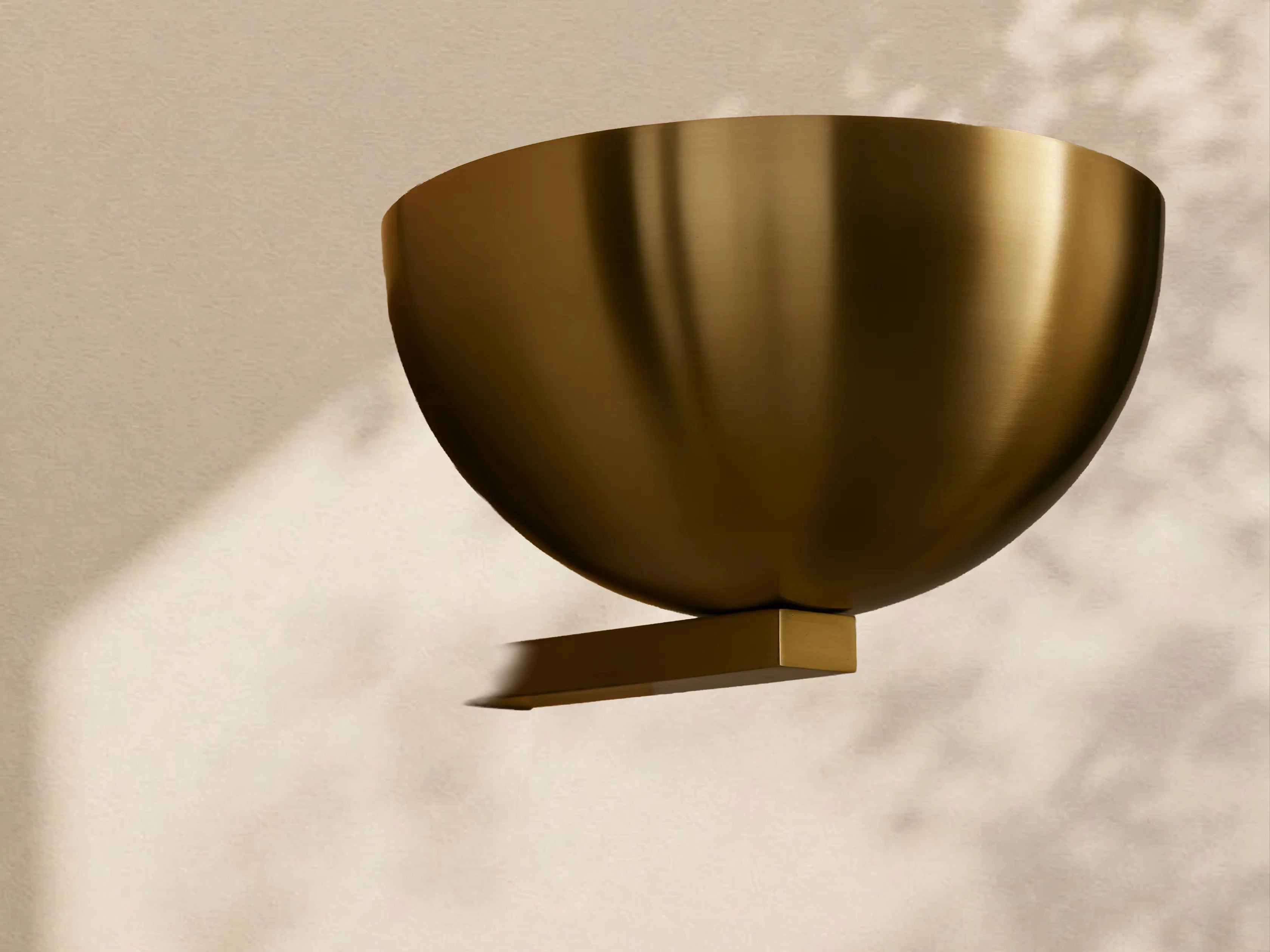 Belmira Sconce