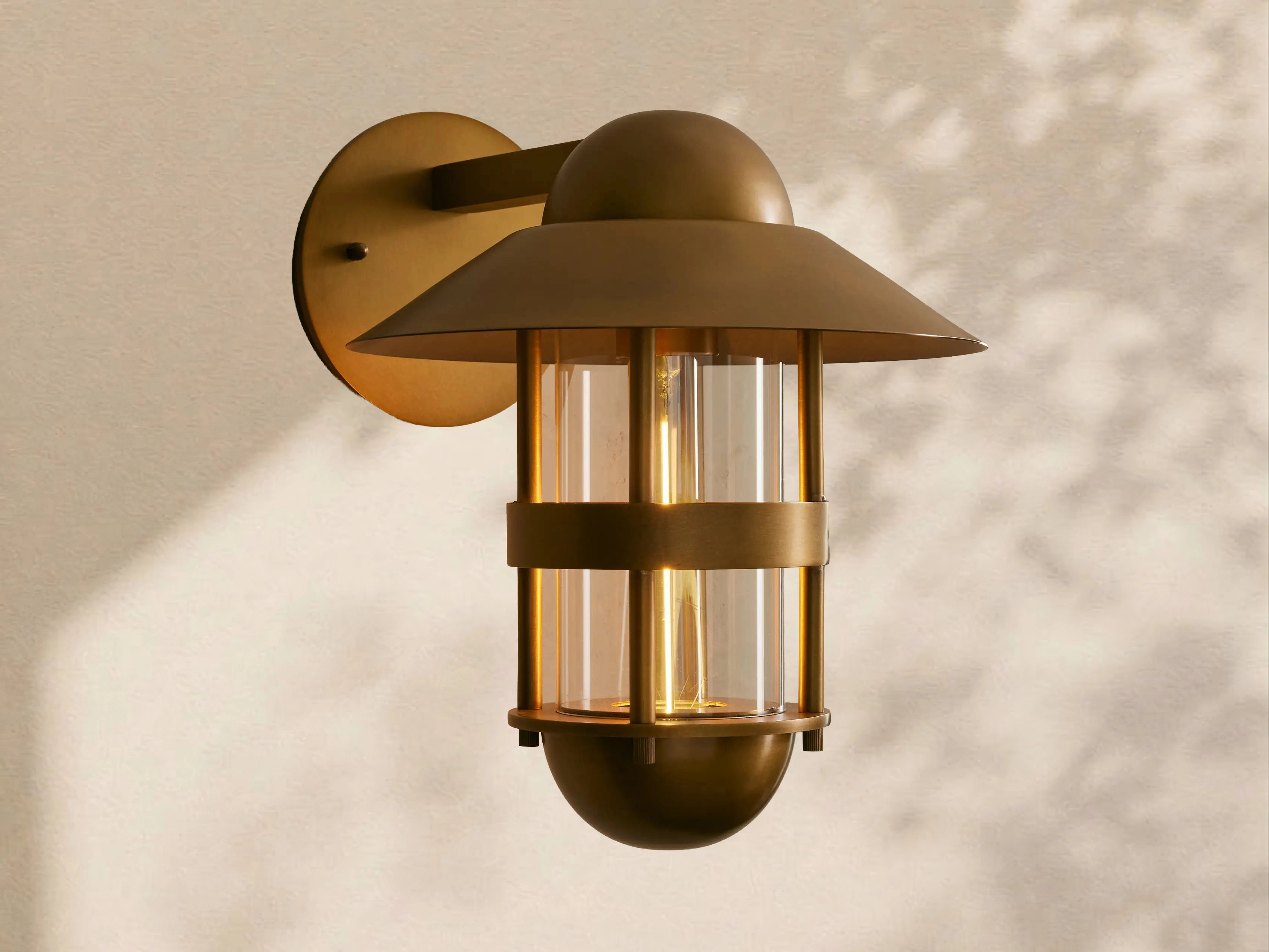 Hyannis Outdoor Sconce