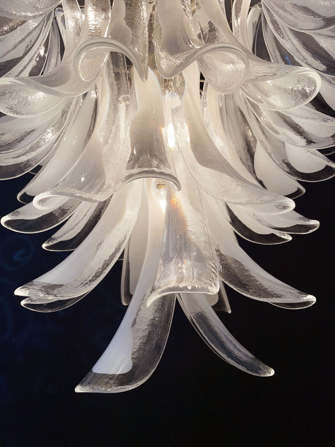 Murano Chandelier 52 Clear White Petal Glass