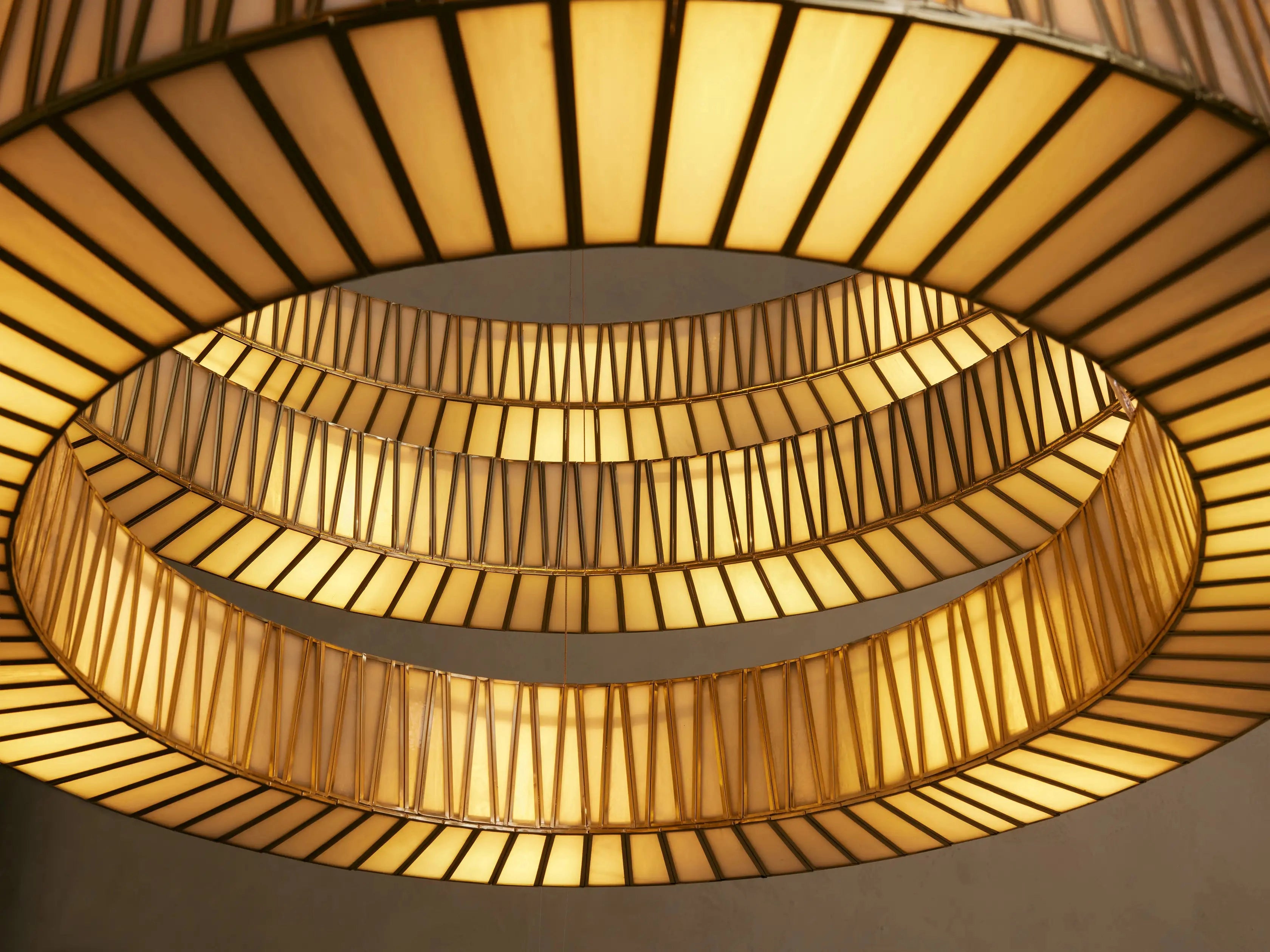 Junte 3-Tier Round Chandelier
