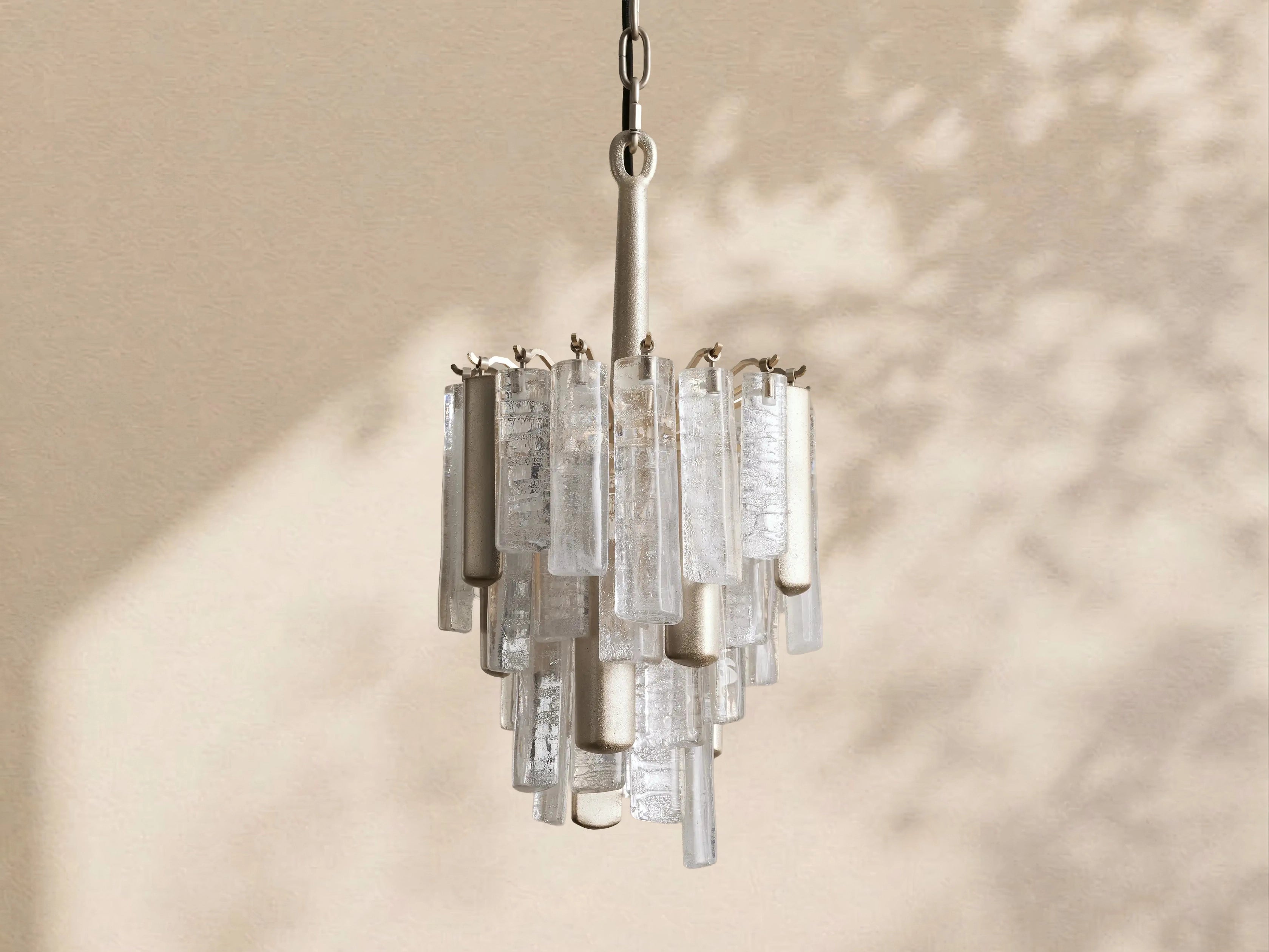 Neve Pendant