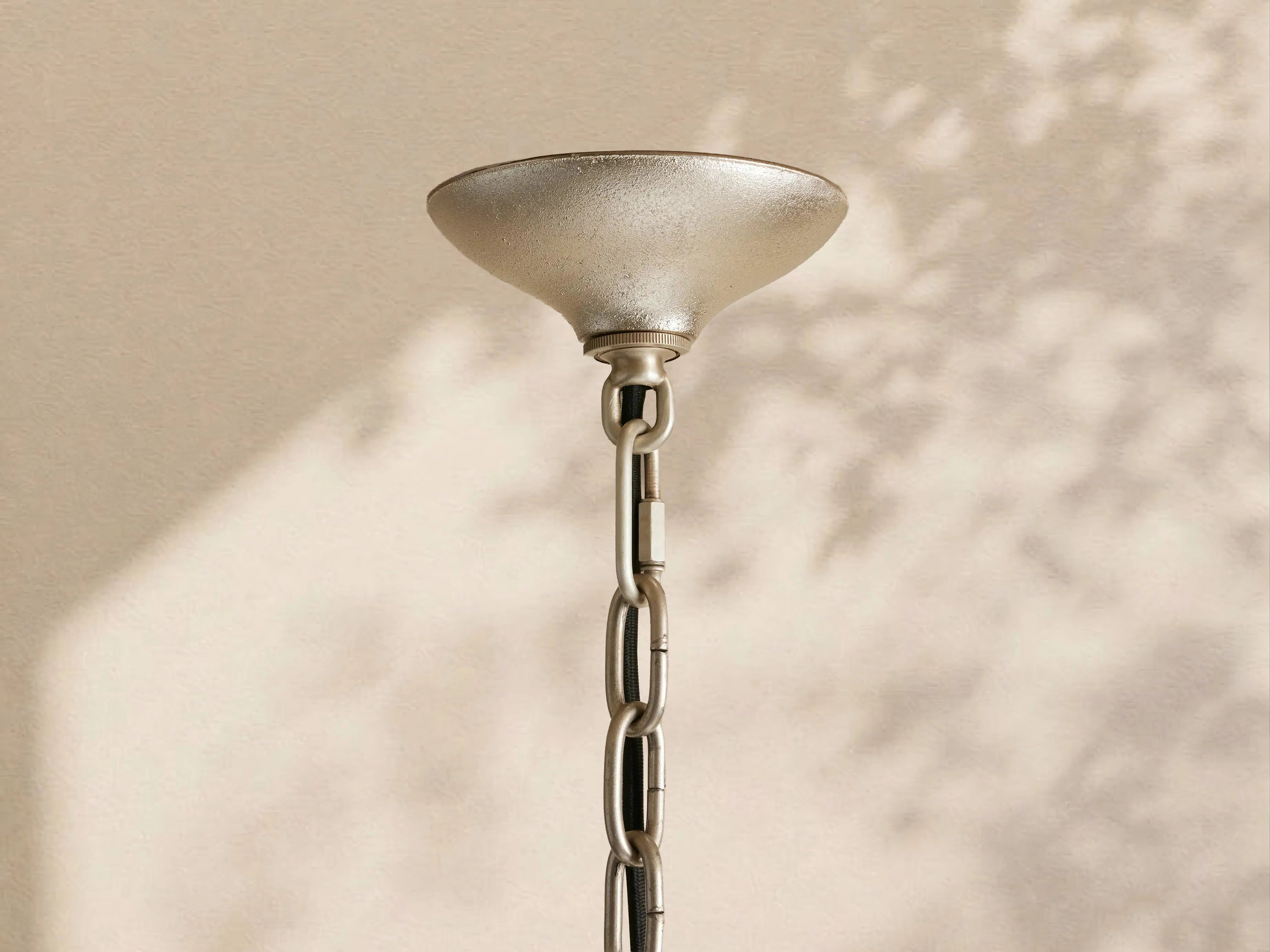 Neve Pendant