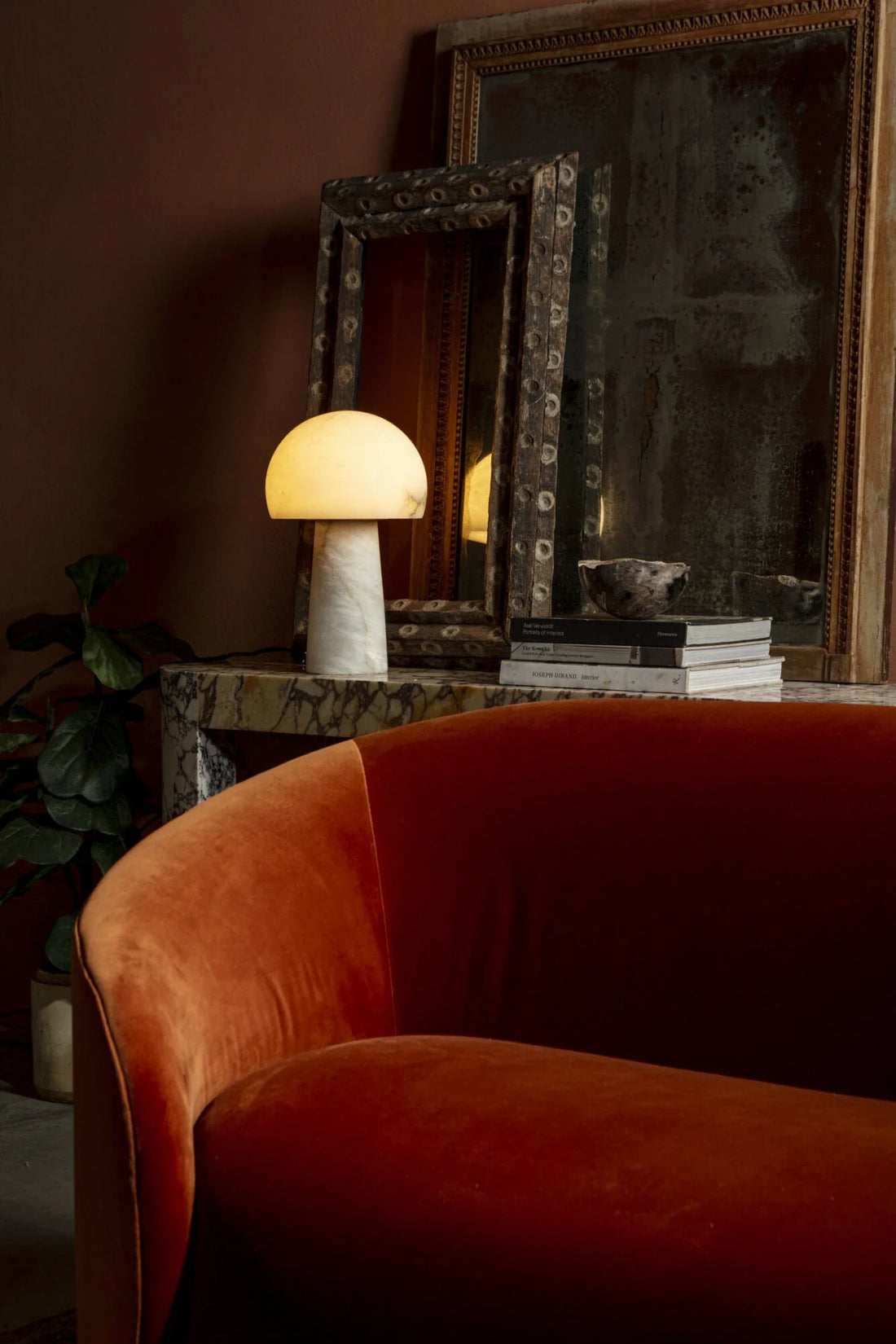 Otis Alabaster Table Lamp