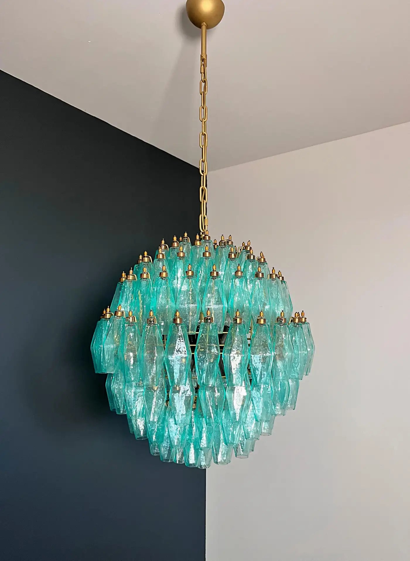 Amazing spherical Murano polyhedrons Chandelier - 140 turquoise polyhedrons