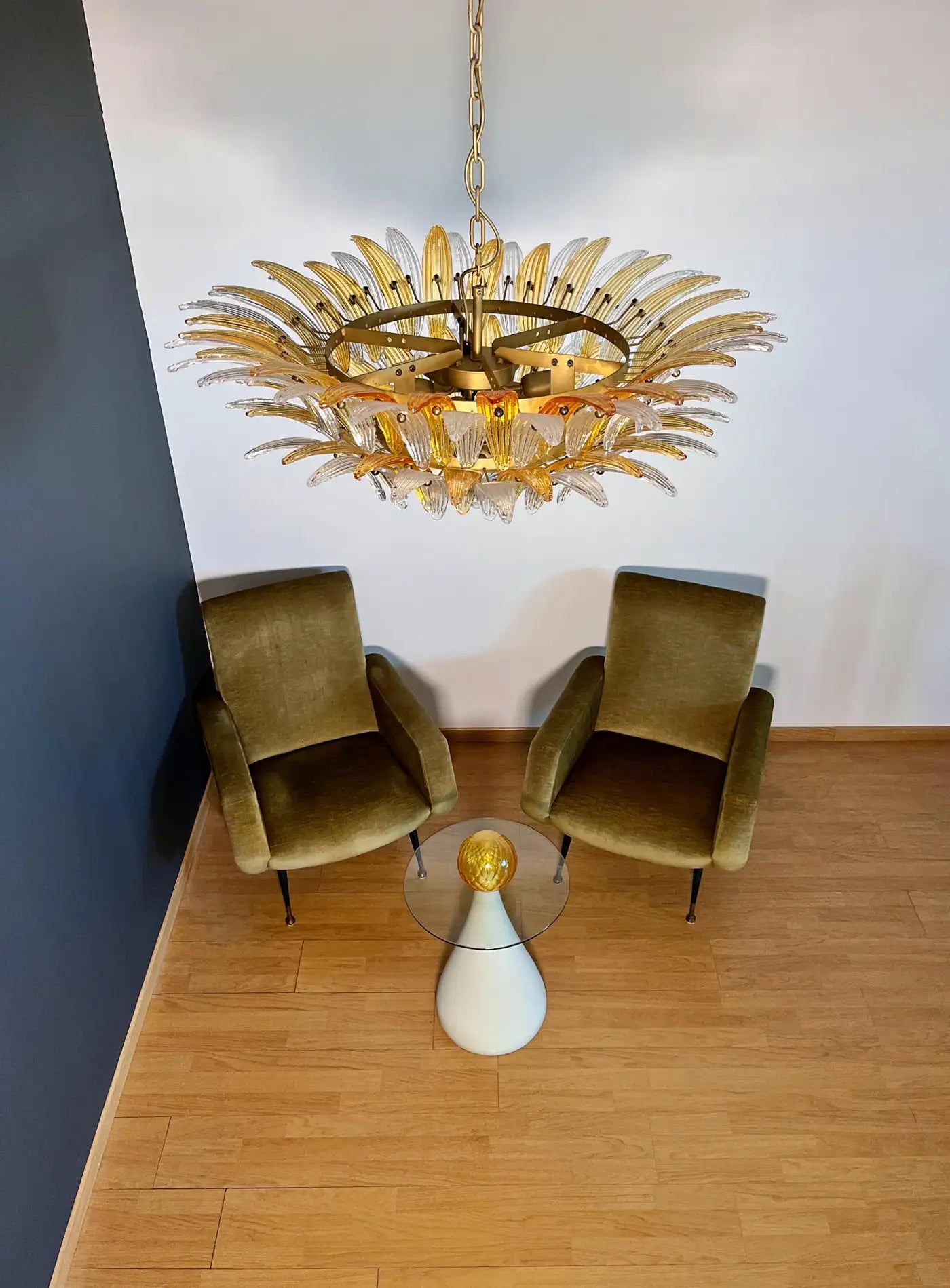 Murano Chandelier Original Palmette, two levels, 82 amber and clear glasses