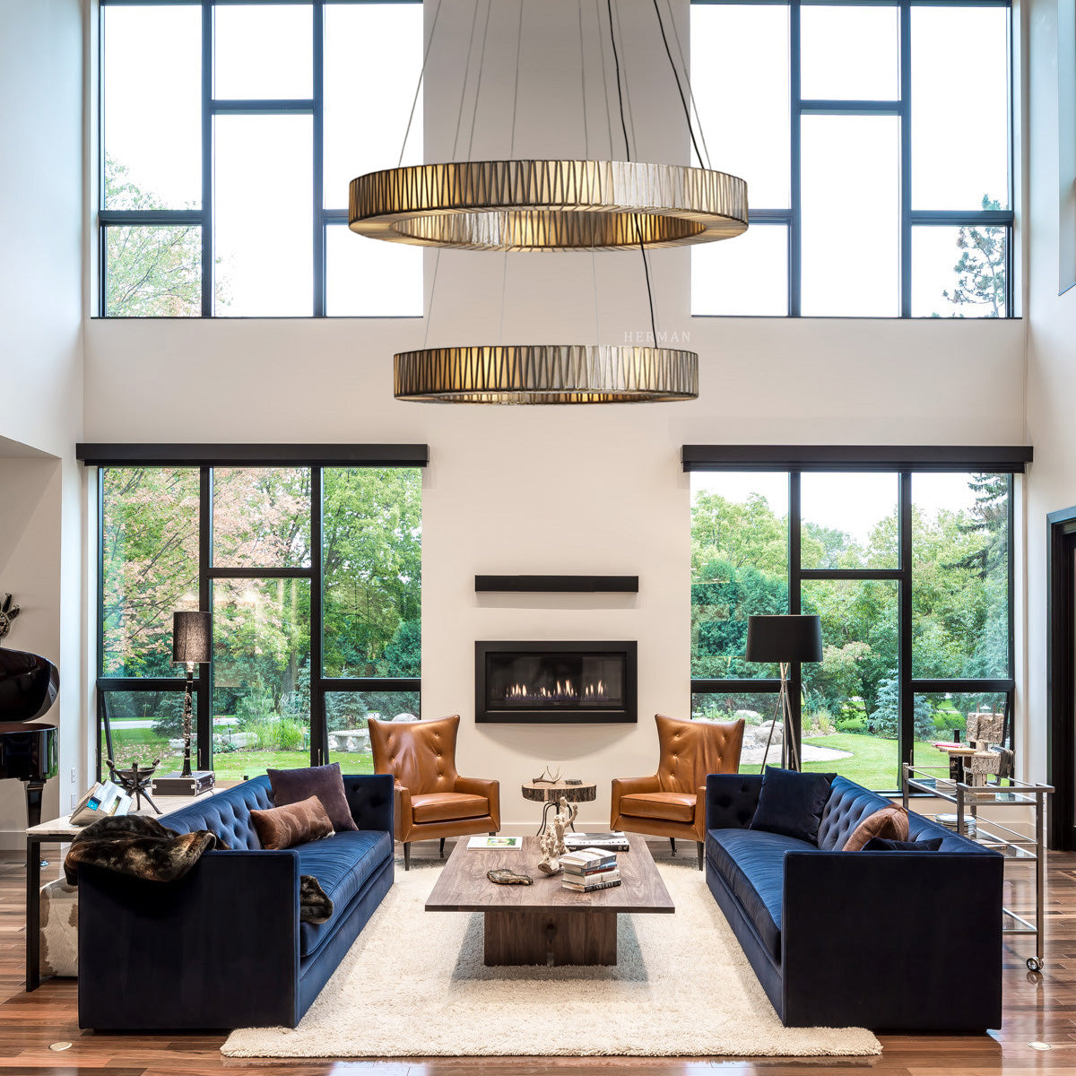 Junte 2-Tier Round Chandelier