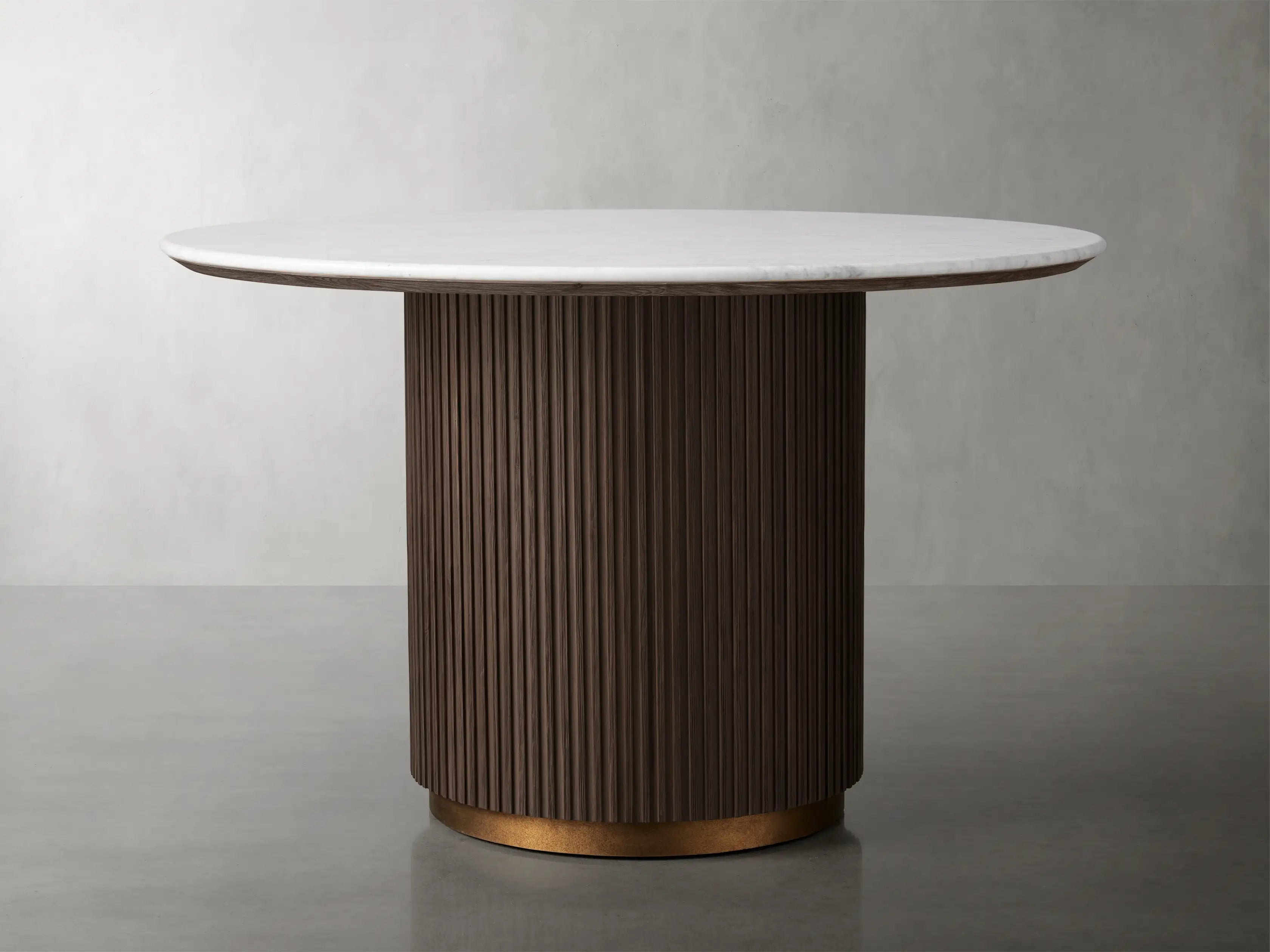 Finnley Round Dining Table - Oasislives