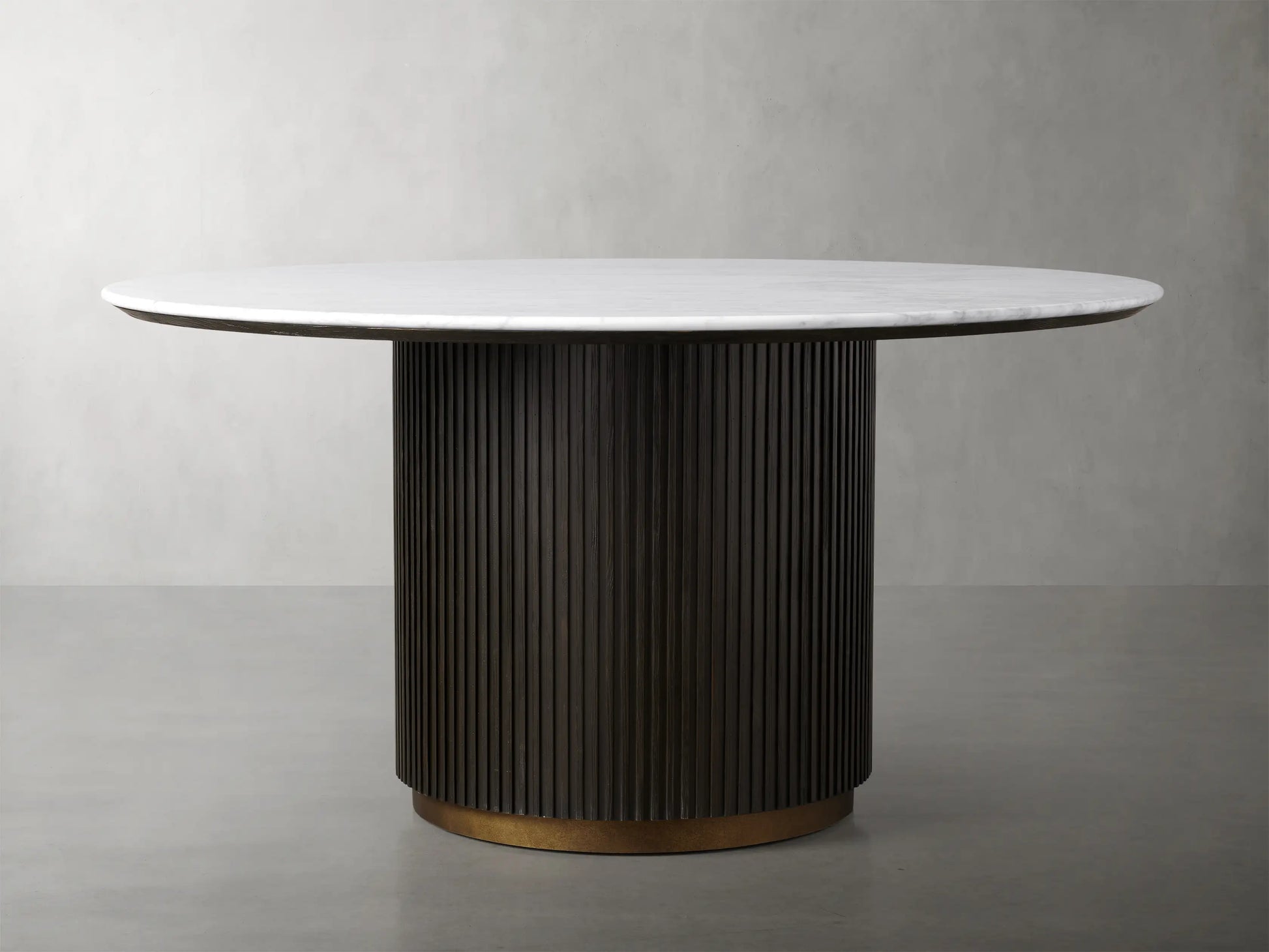 Finnley Round Dining Table - Oasislives