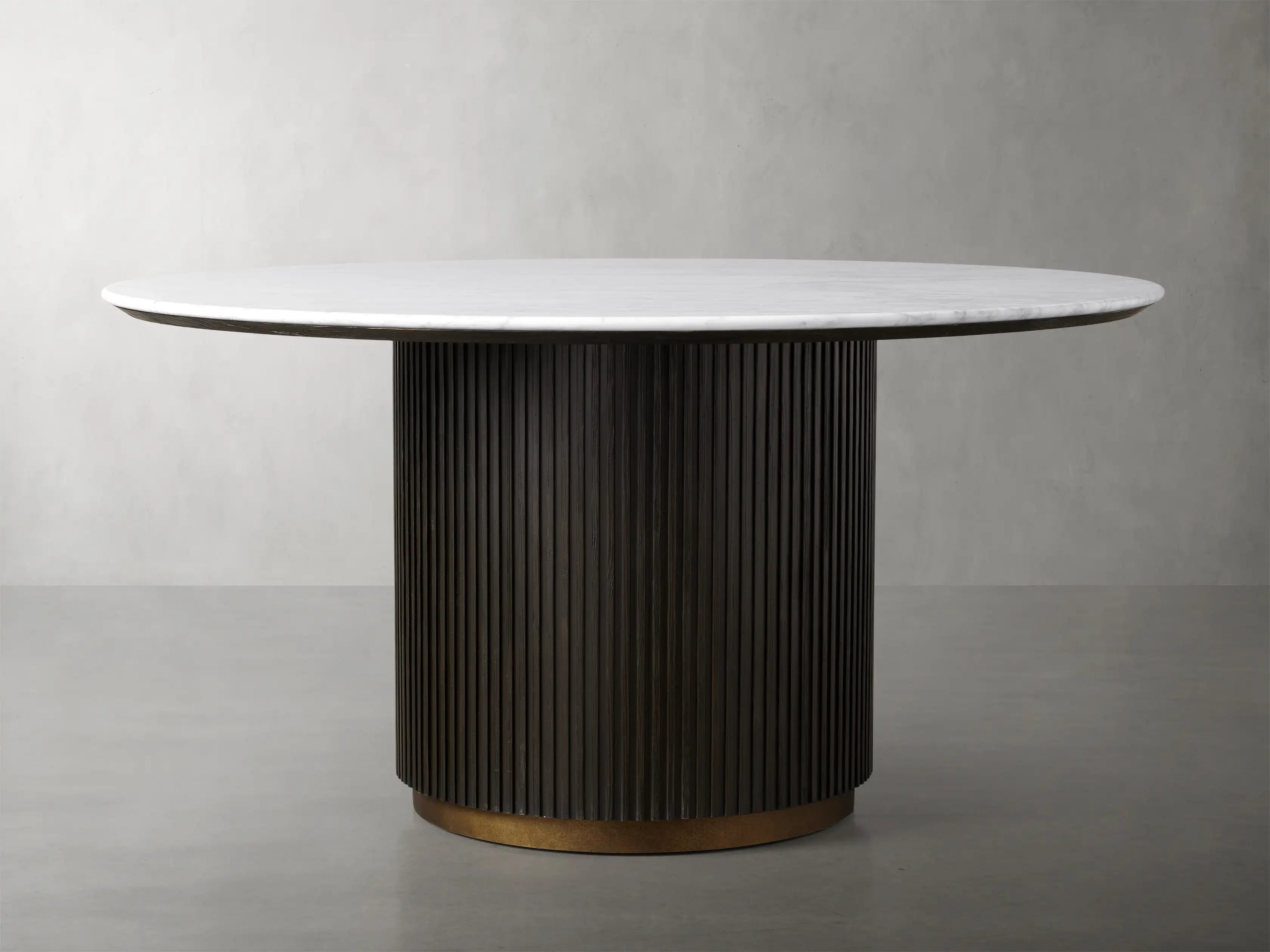 Finnley Round Dining Table - Oasislives
