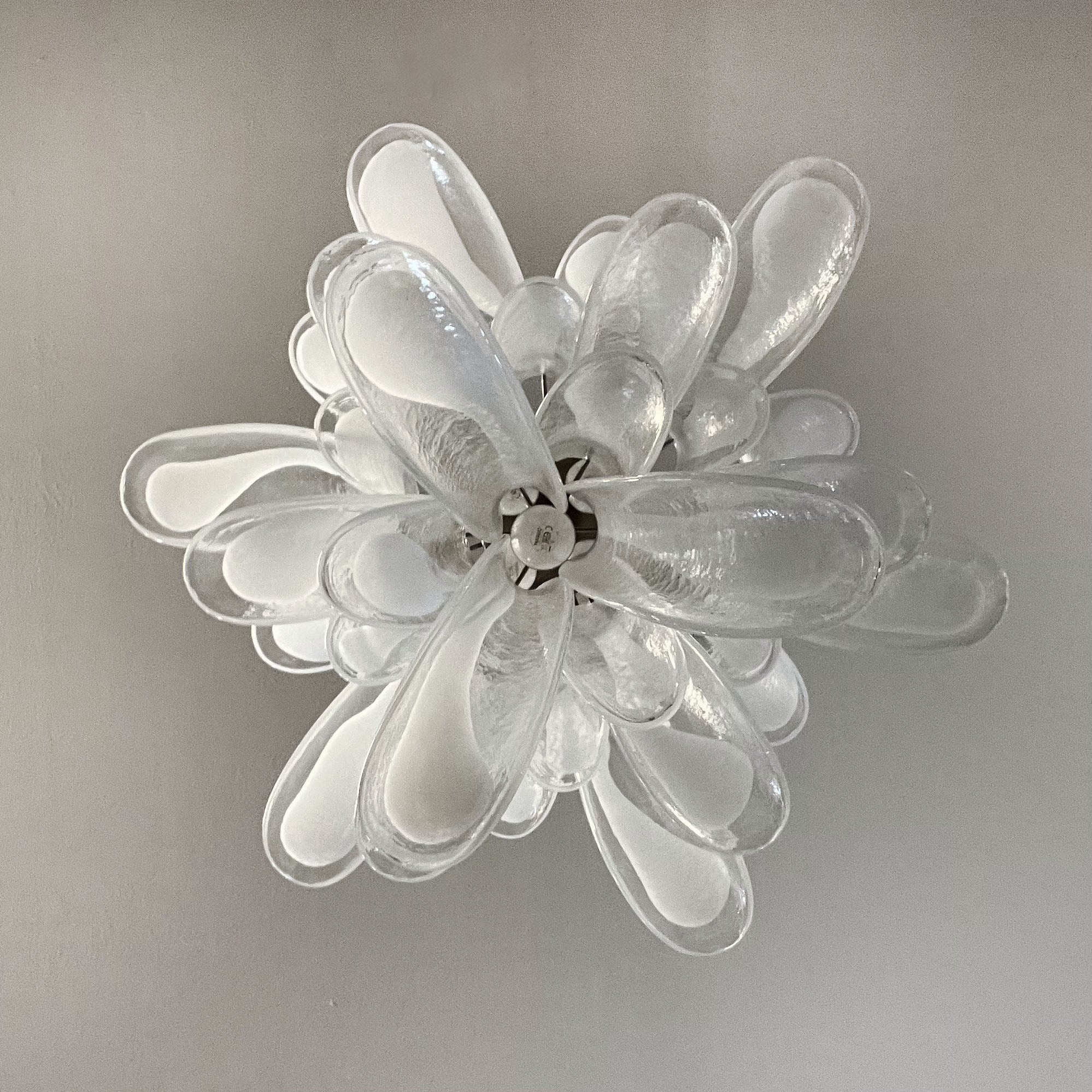 Murano Chandelier 30 Clear Petal Glass