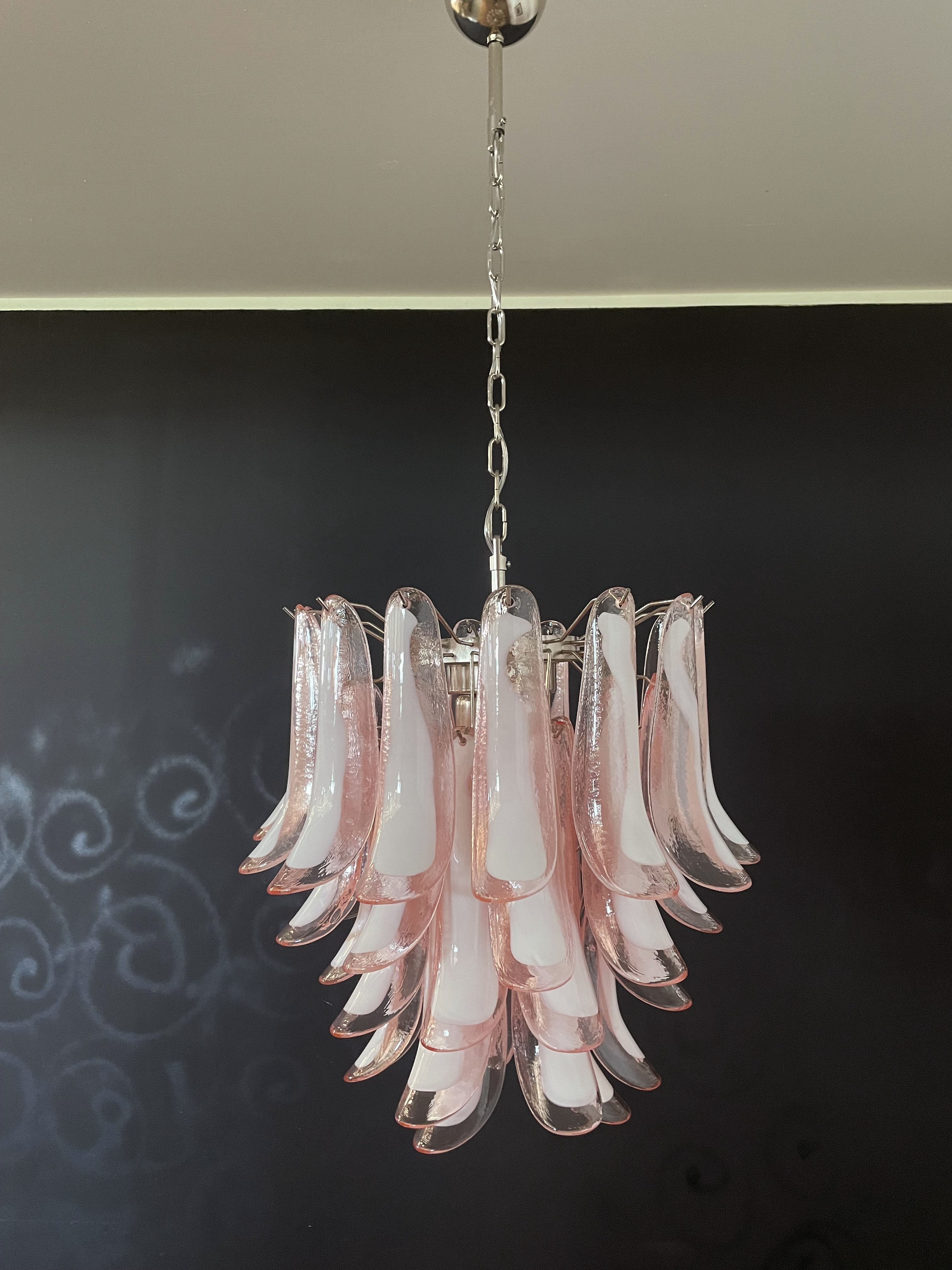 Murano Chandelier 41 Pink Petal Glass