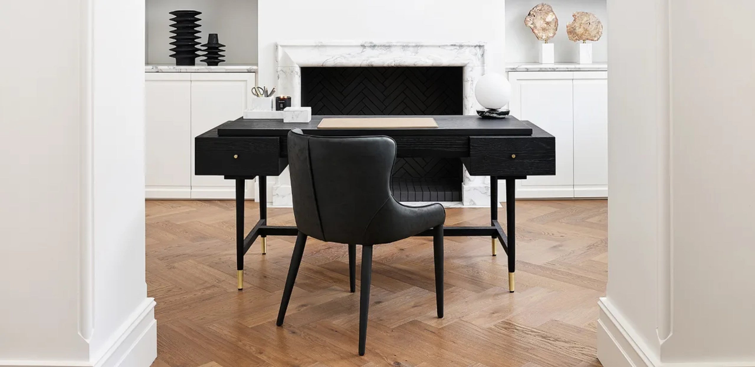 Maurice Desk