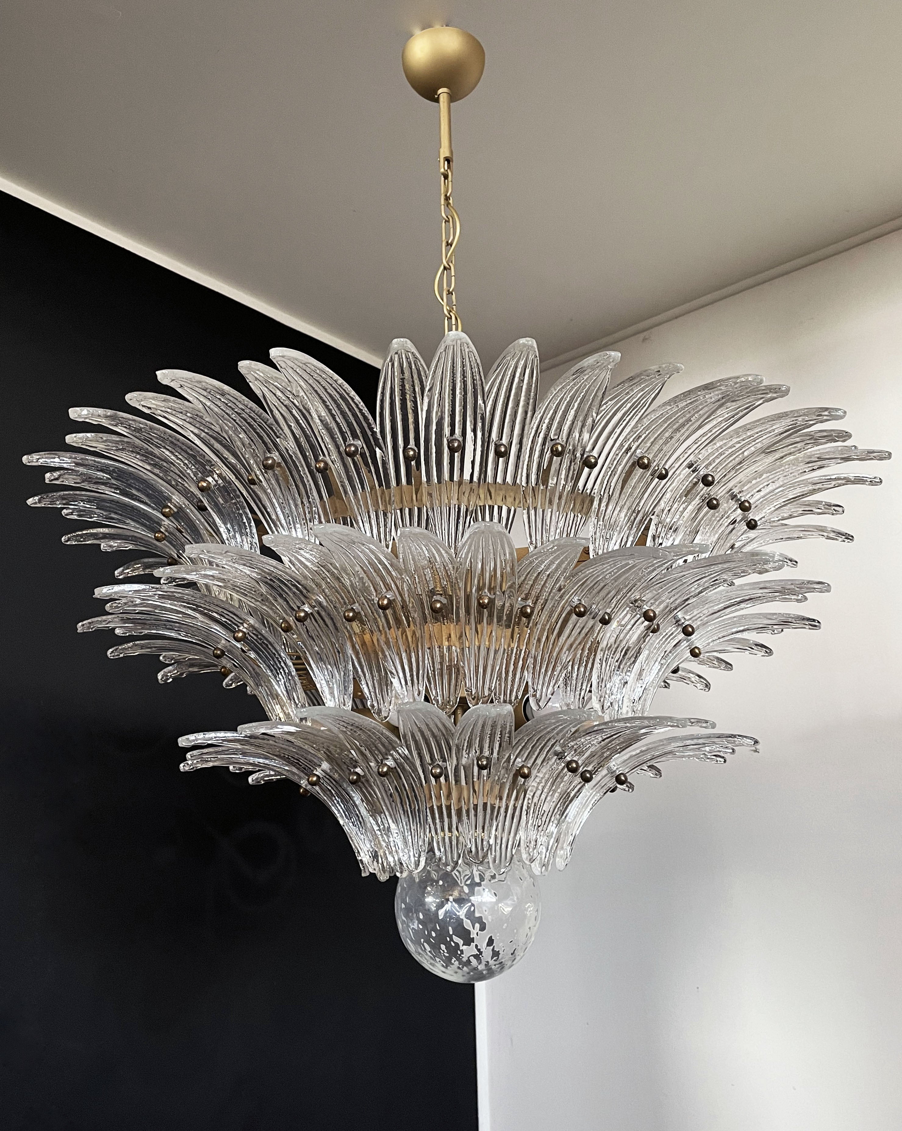 Murano Chandelier 104 Clear Palmette Glass
