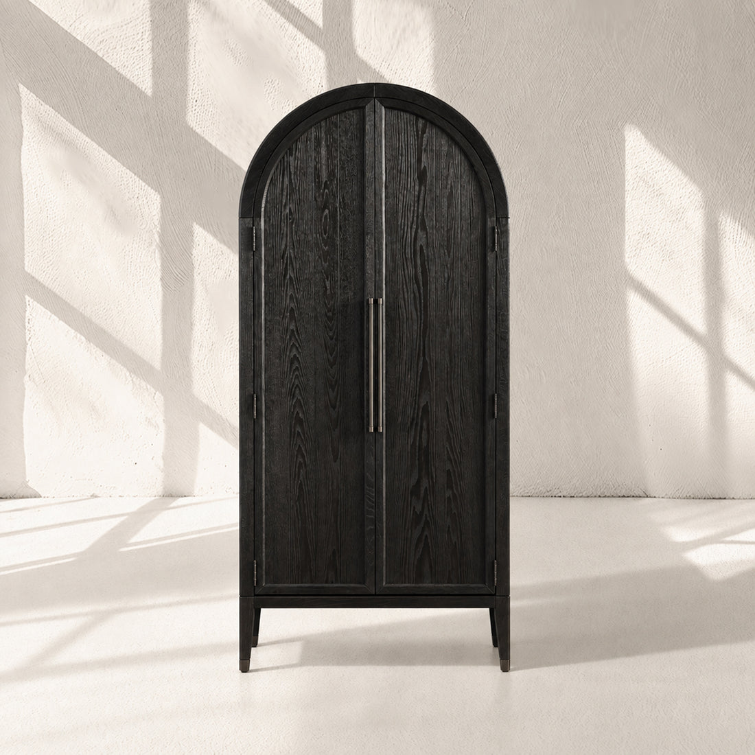Hattiea Cabinet