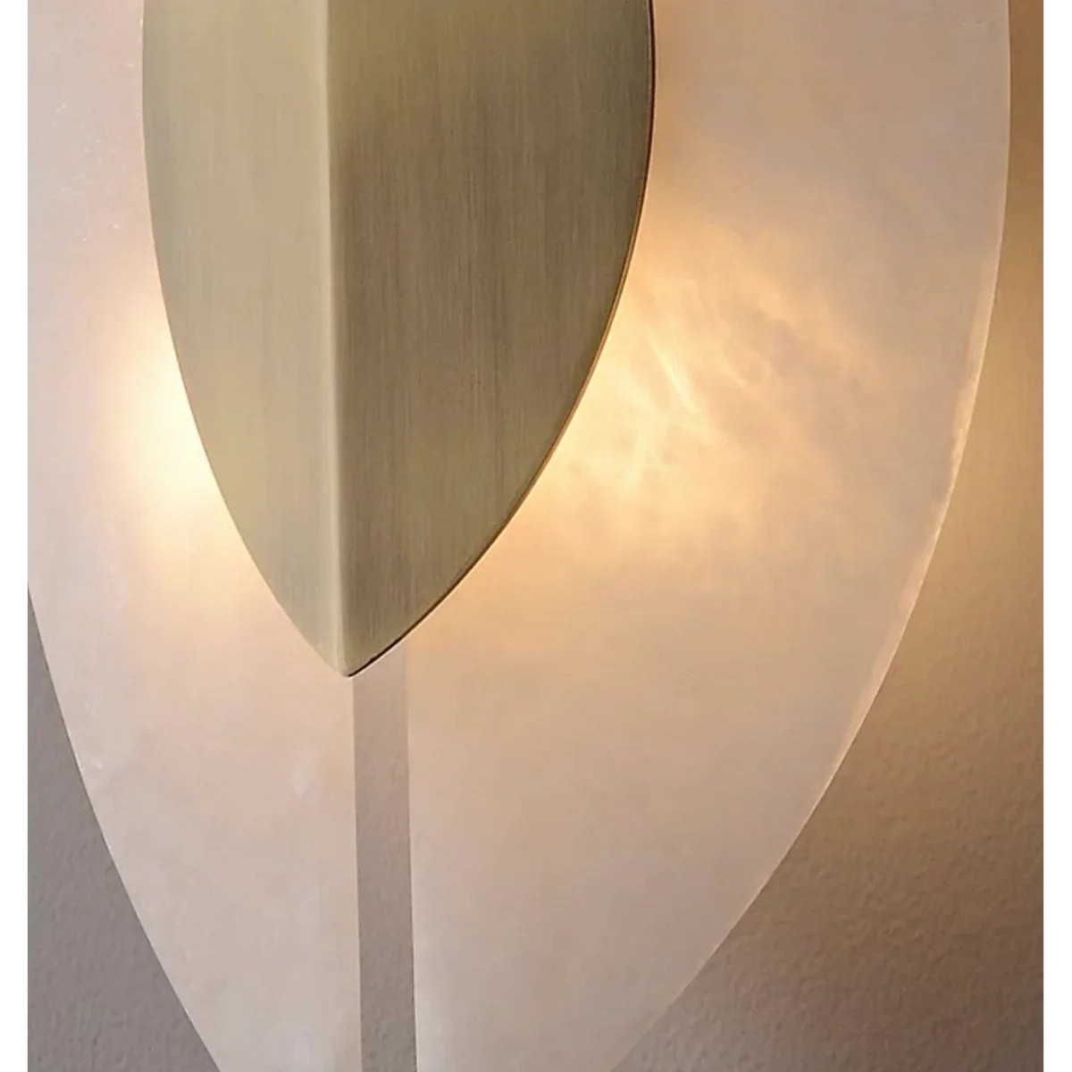 Alabaster Wall Sconce "Shield"