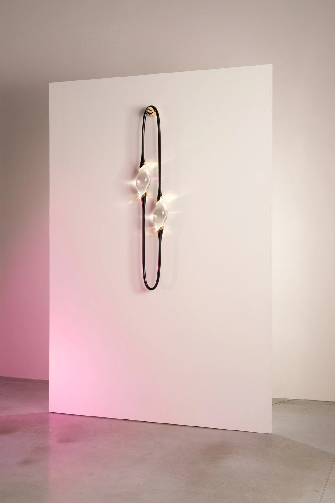 Pezzo 12 Wall Sconce with crystals