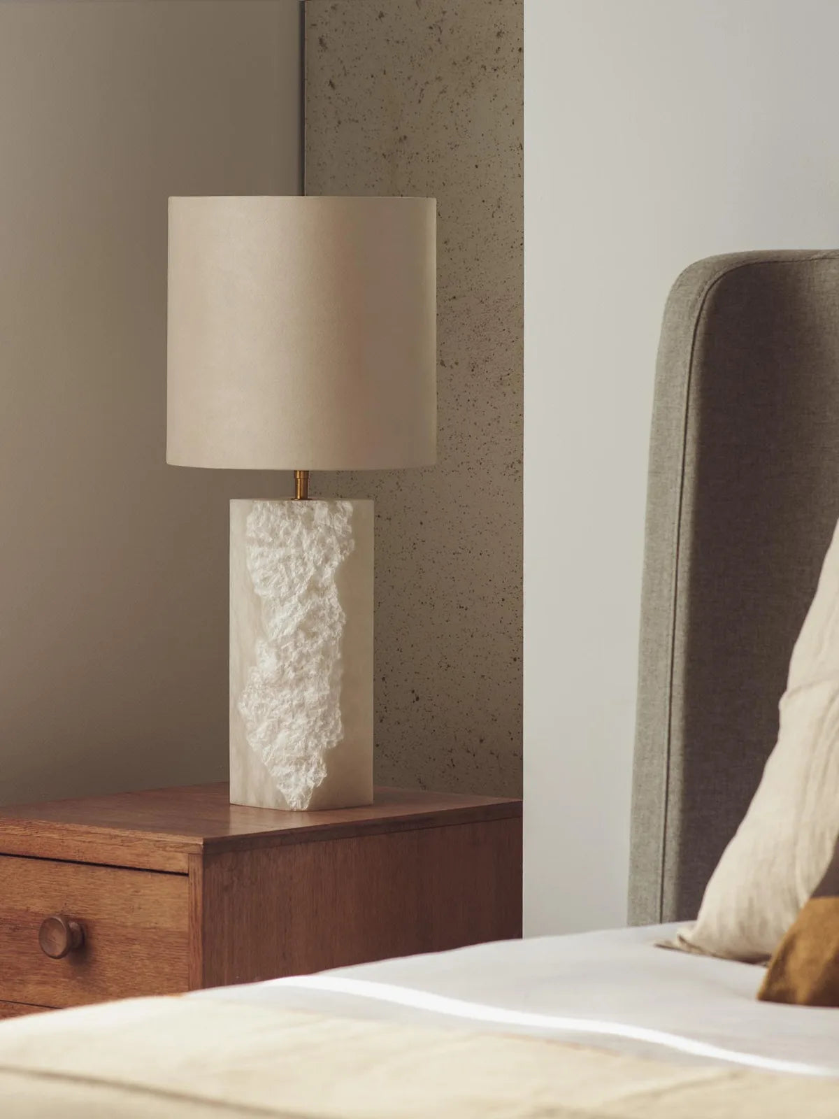 Dura Table Lamp
