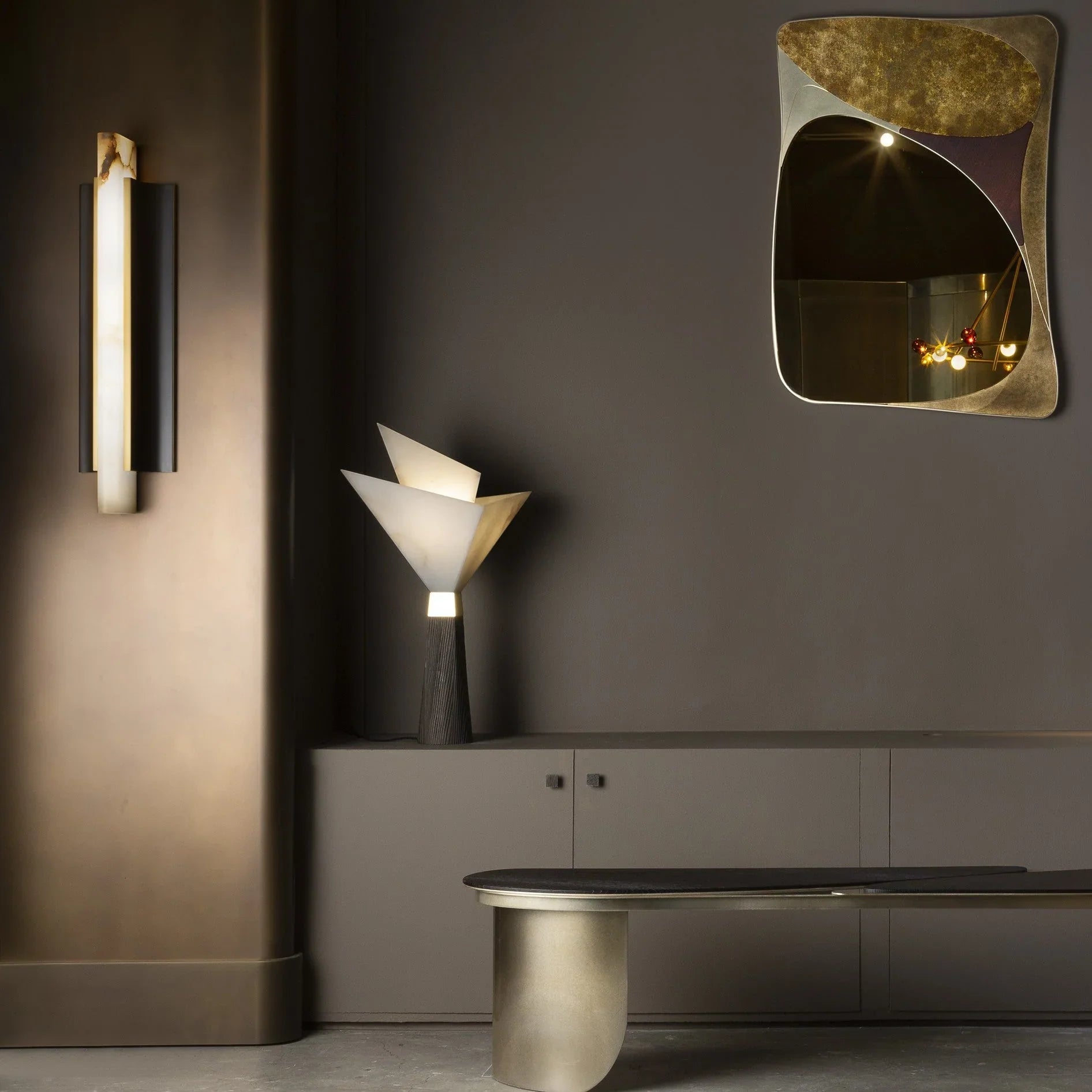 Timide Alabaster Sconce