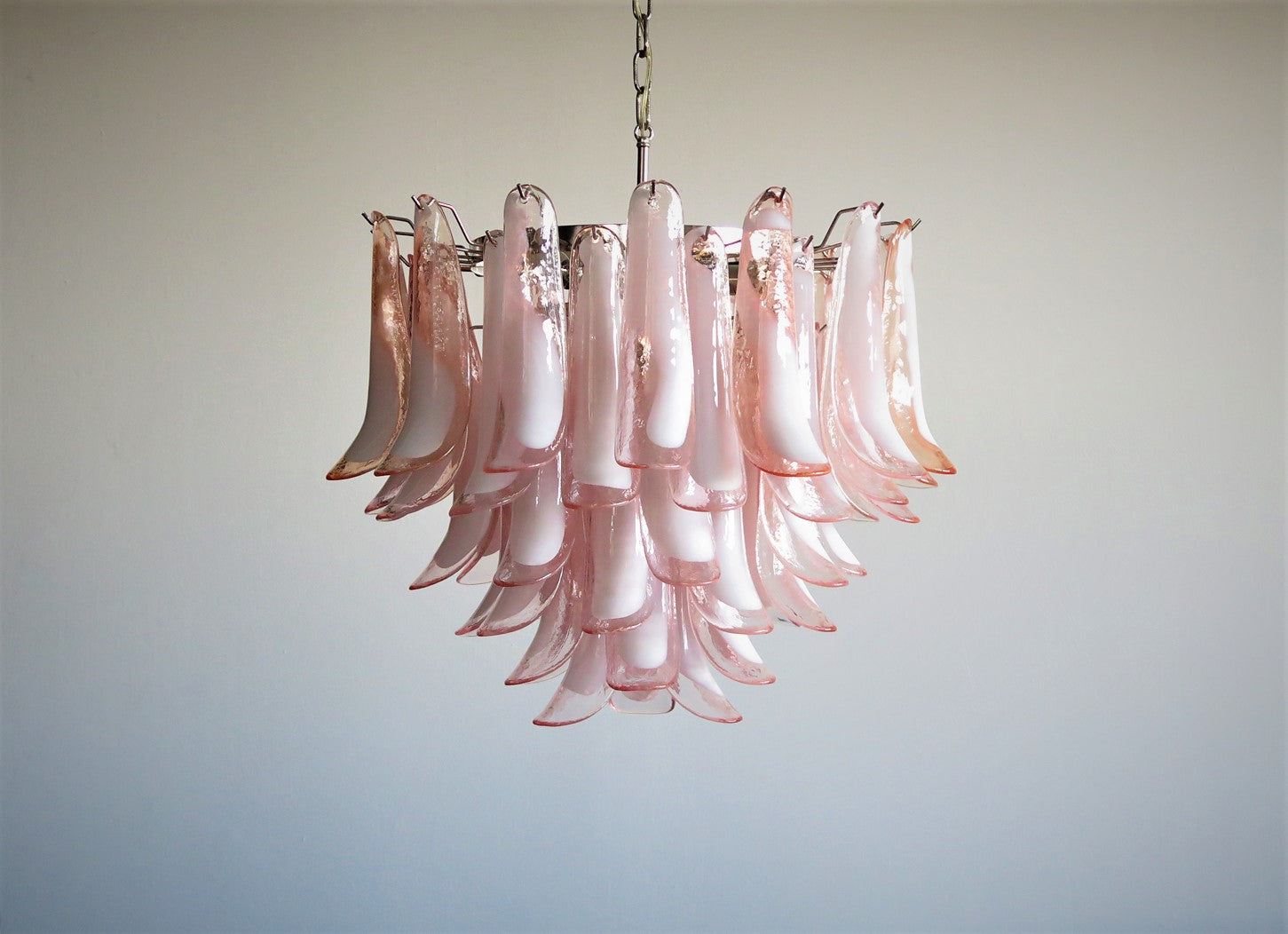 Murano Chandelier 53 Pink Petal Glass