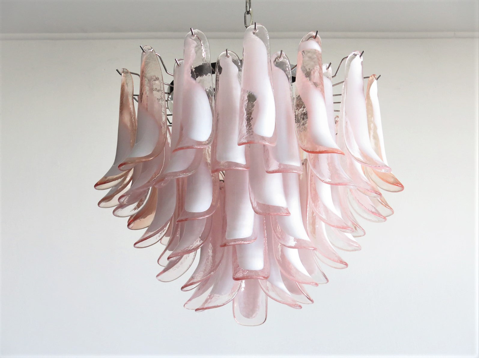 Murano Chandelier 53 Pink Petal Glass