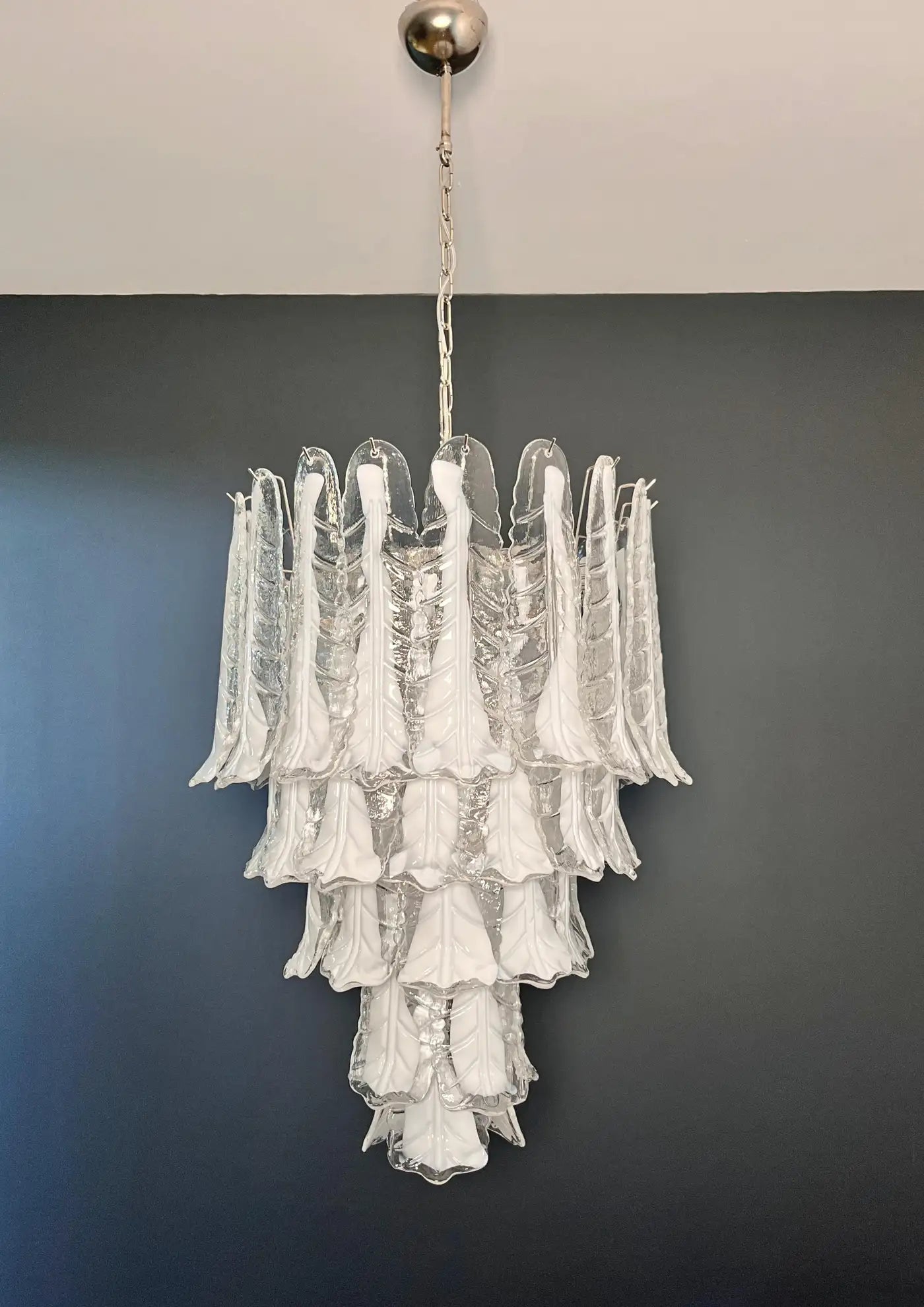 Italian vintage Murano chandelier - 52 necktie glasses