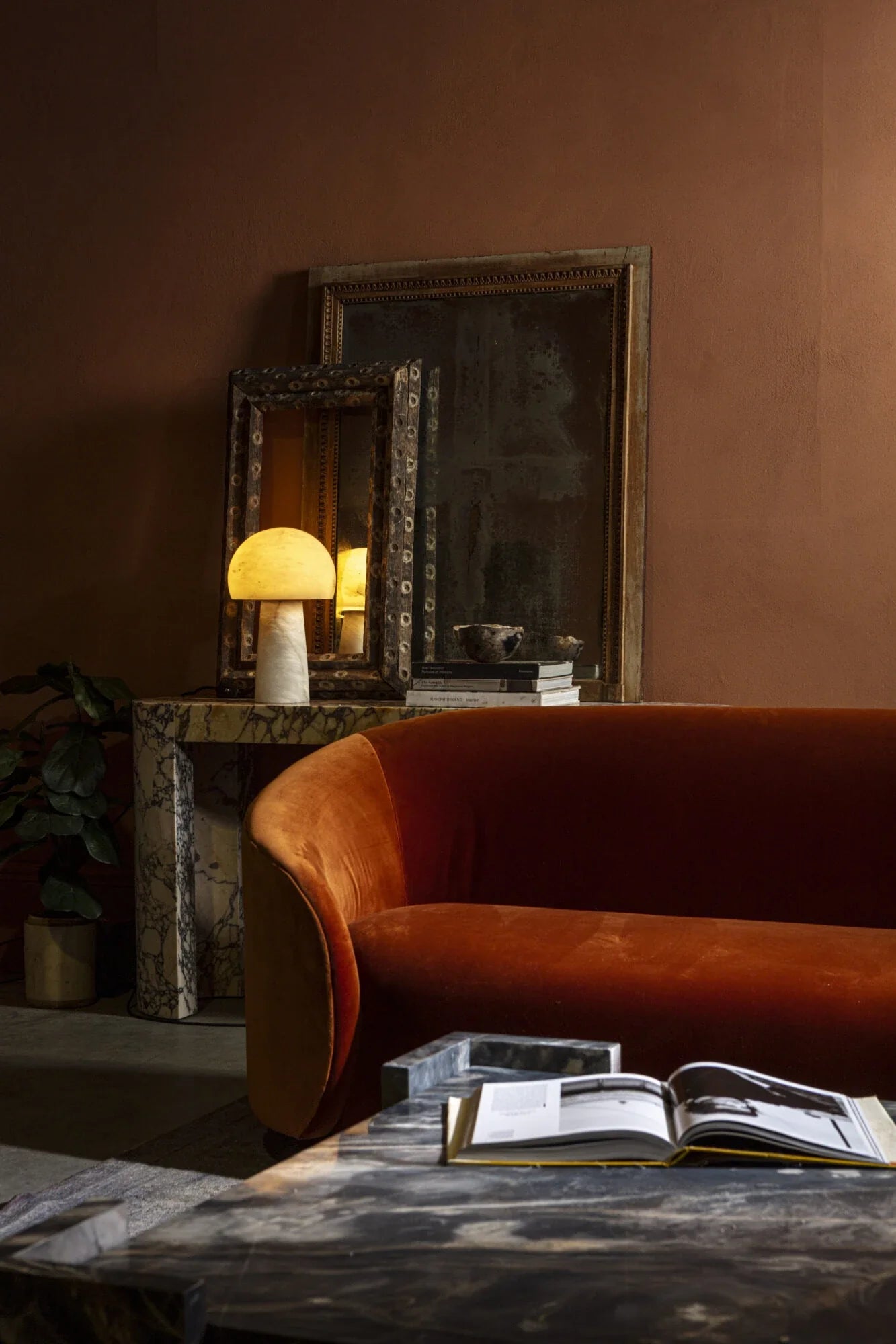 Otis Alabaster Table Lamp