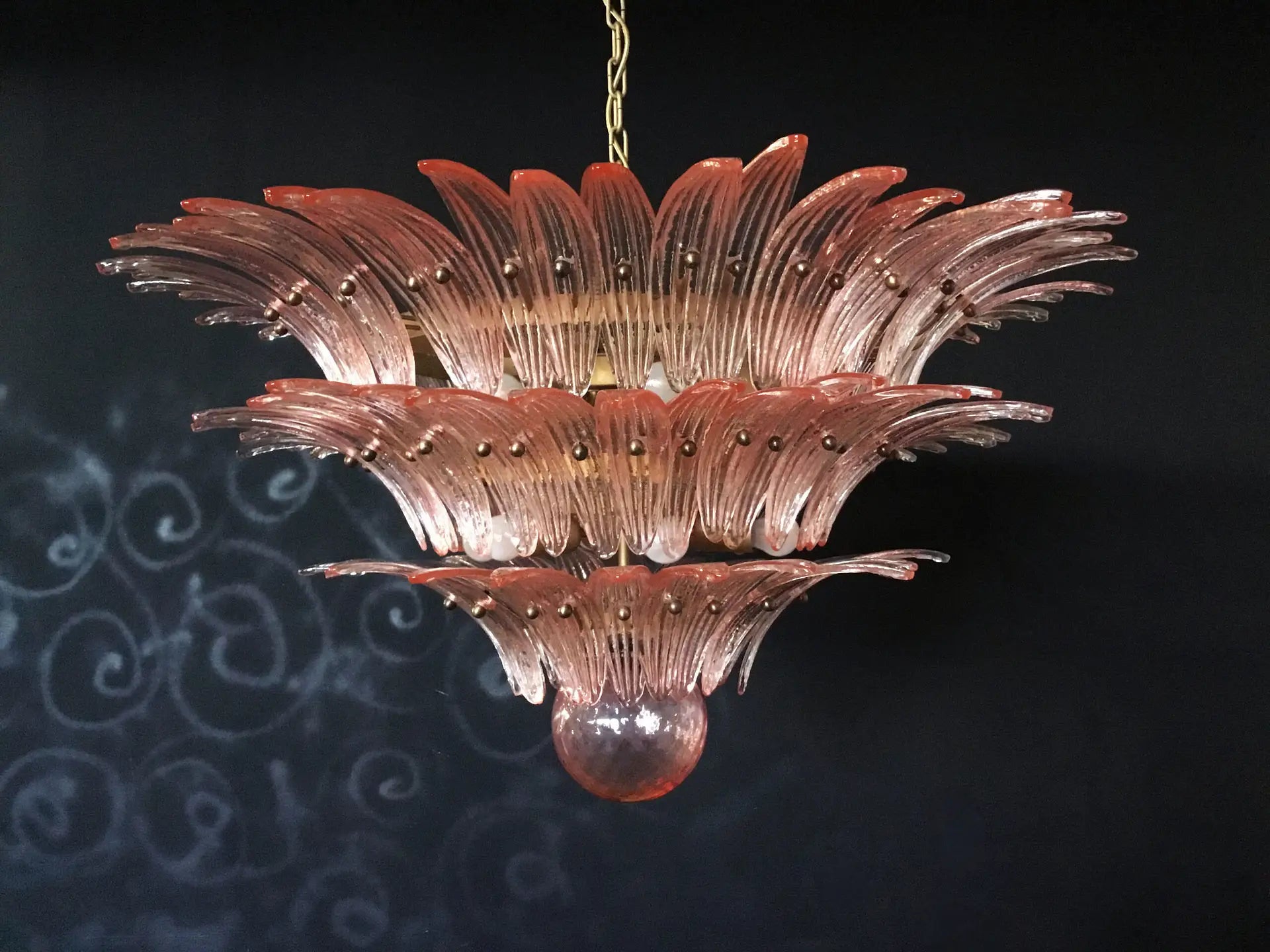 Murano Chandelier 104 Pink Palmette Glass