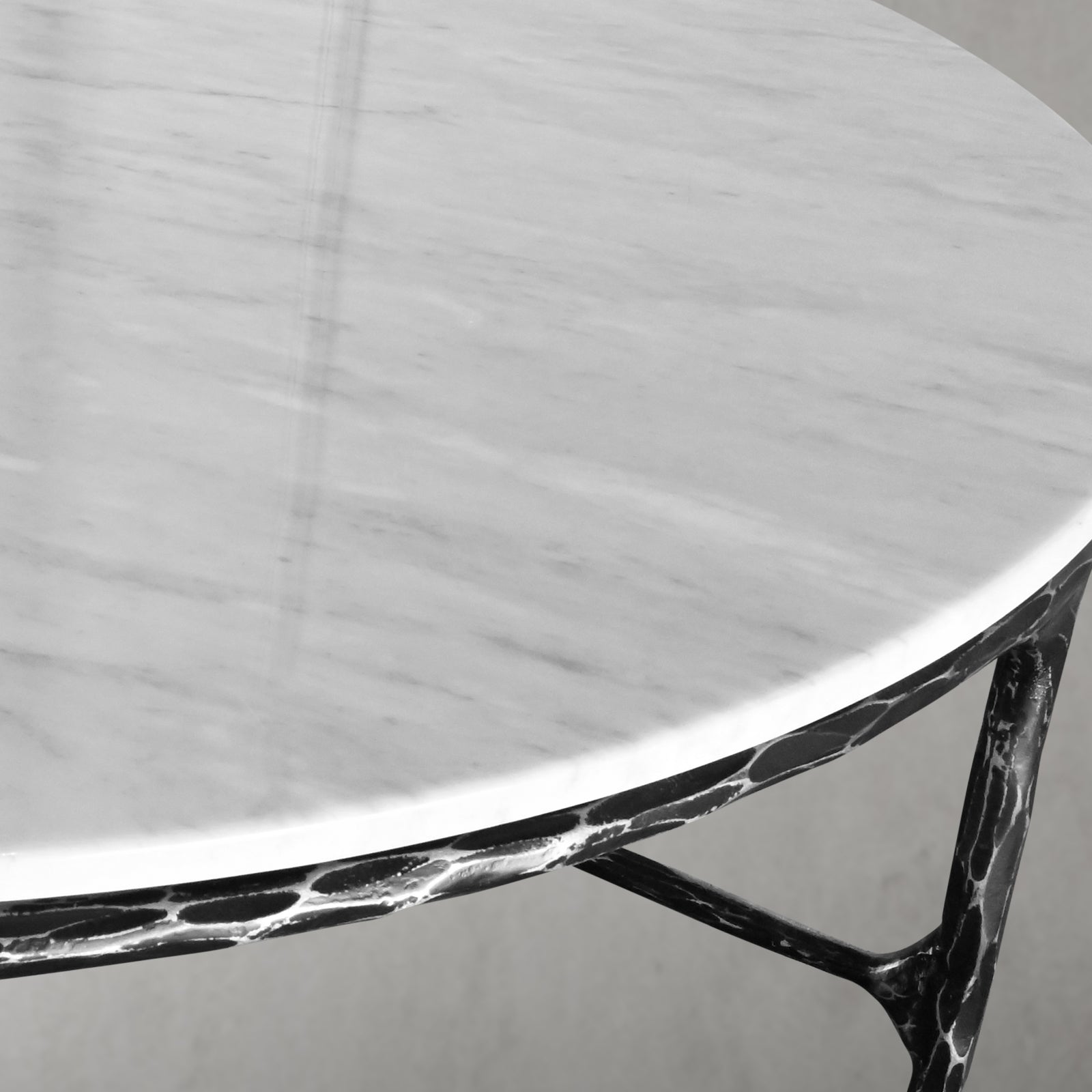 Hand-Forged Metal Marble Round Coffee Table 36" 55"