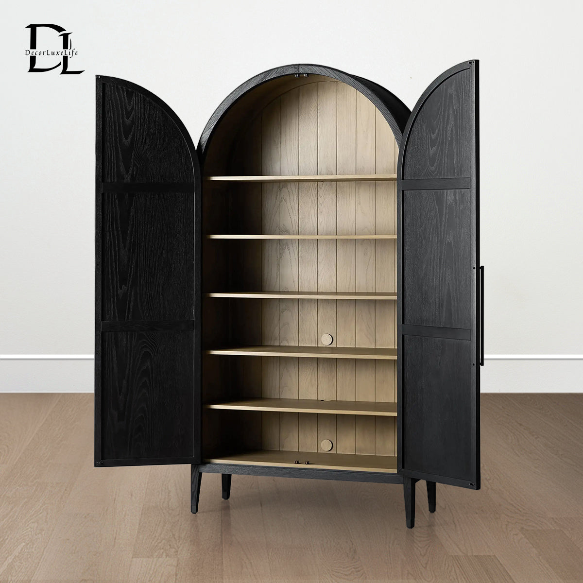 Hattiea Cabinet