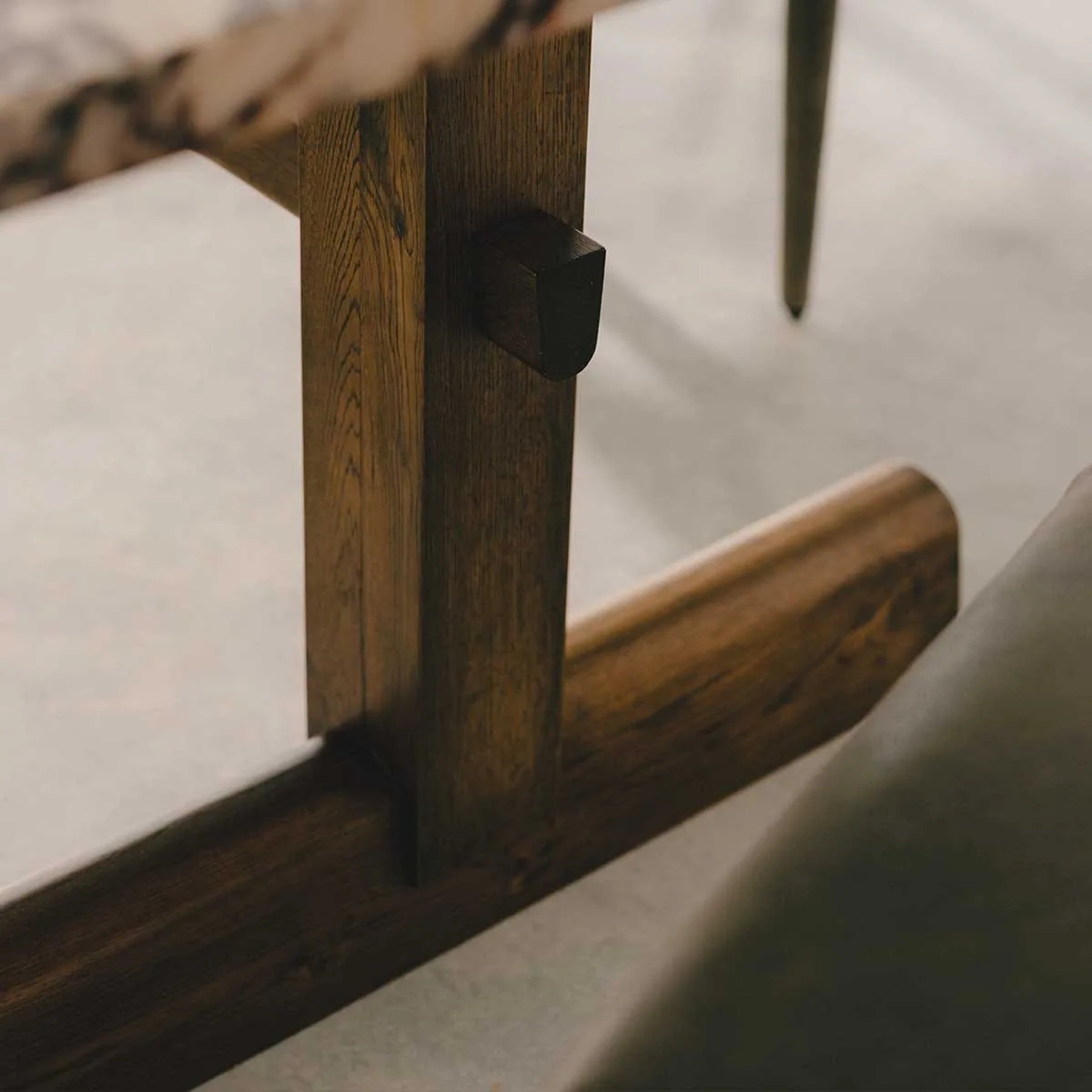 Khodier Dining Table