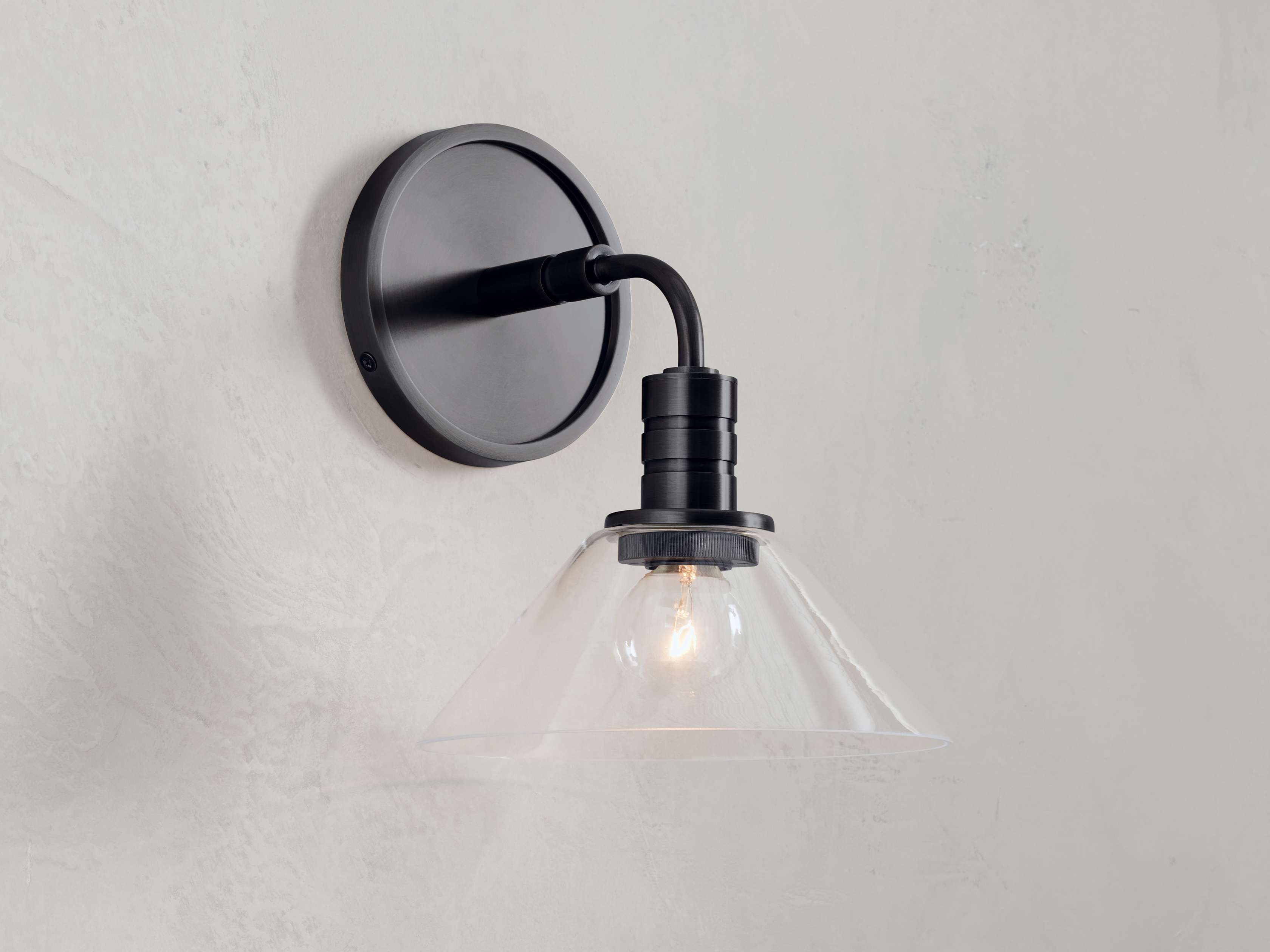 Theriond Wall Sconce in Bronze