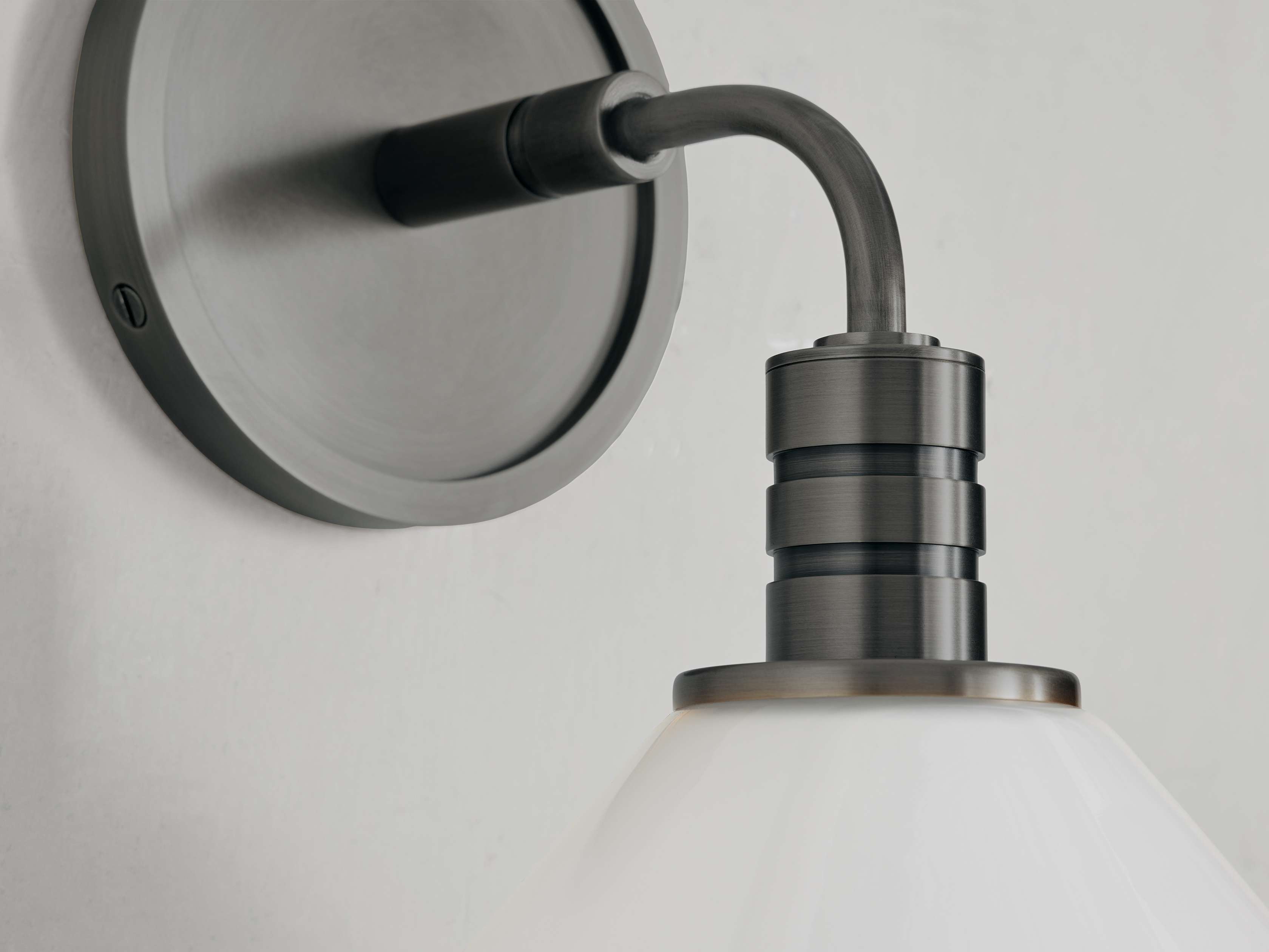 Theriond Wall Sconce in Bronze