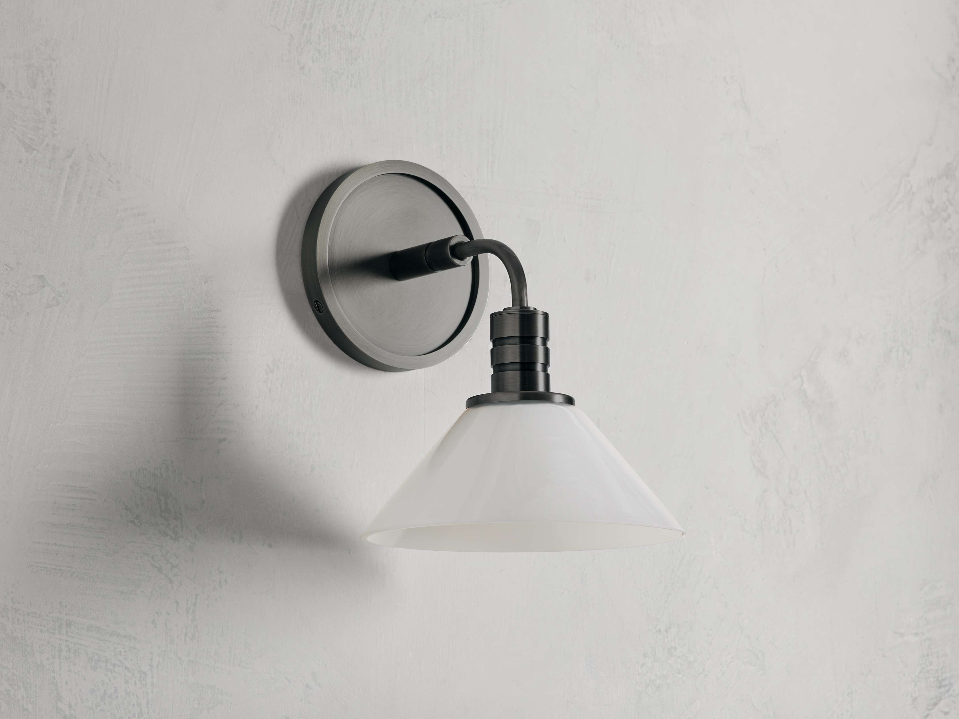 Theriond Wall Sconce in Bronze