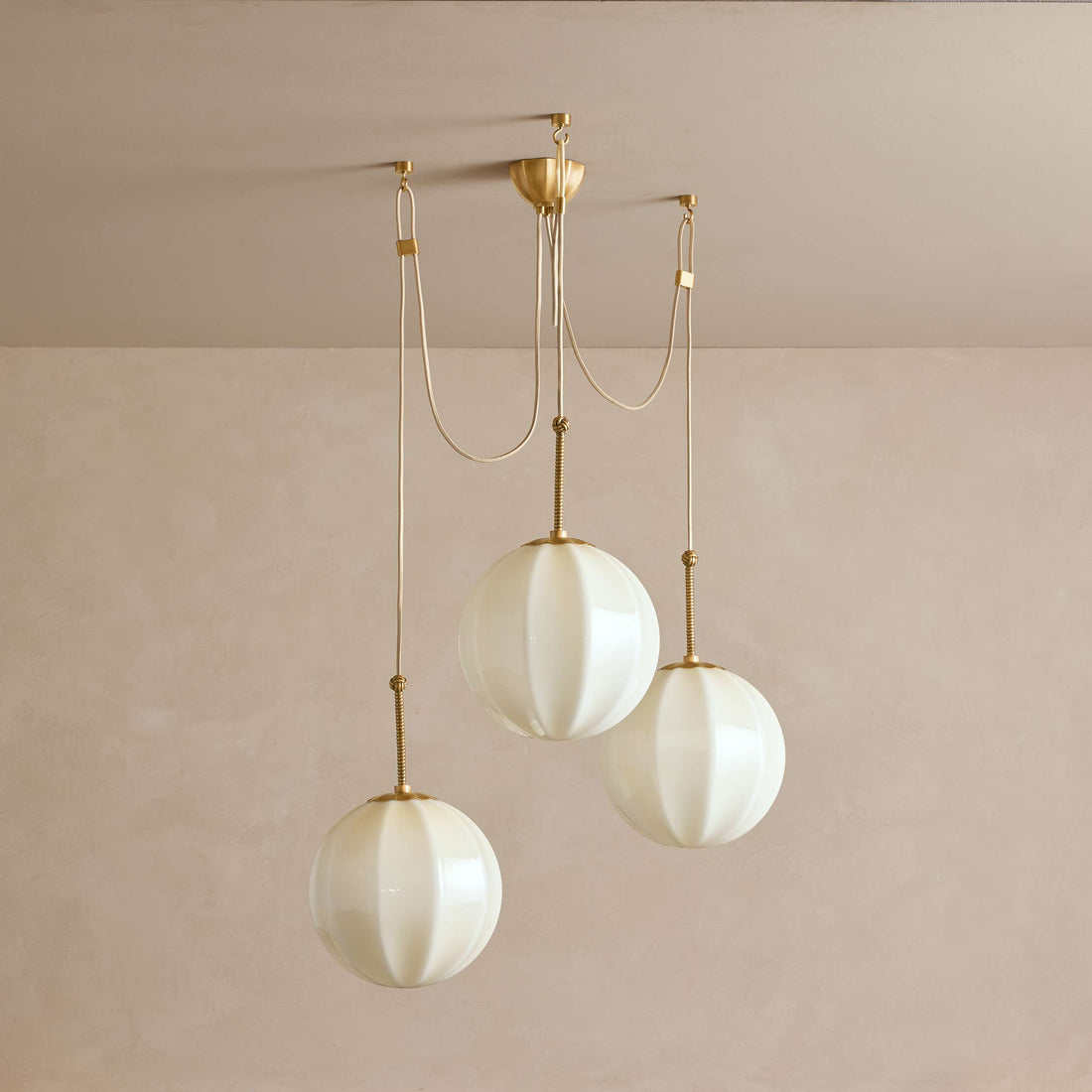 Agnes Chandelier