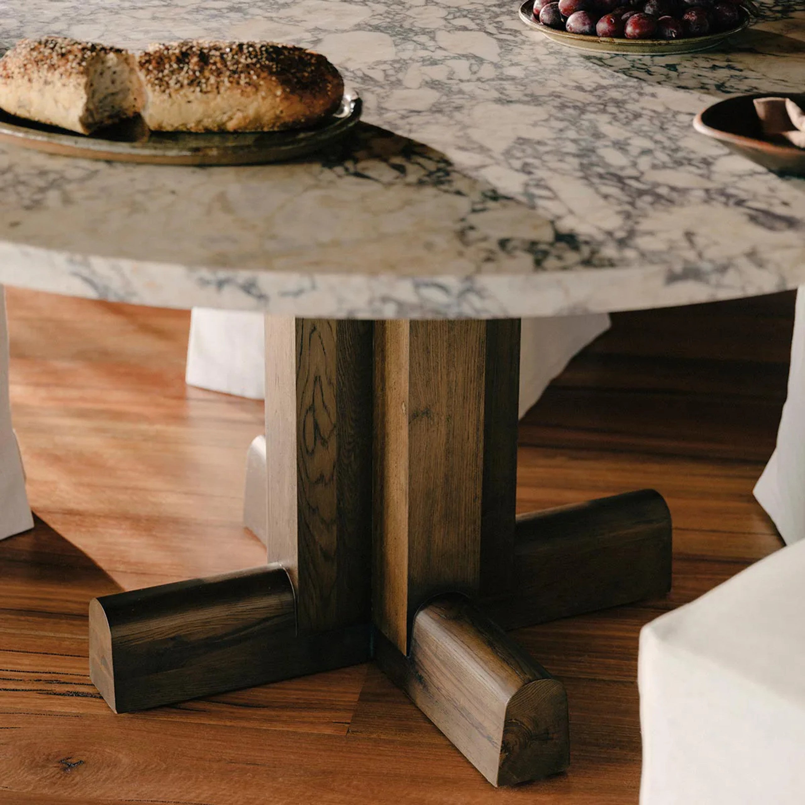Khodier Round Dining Table