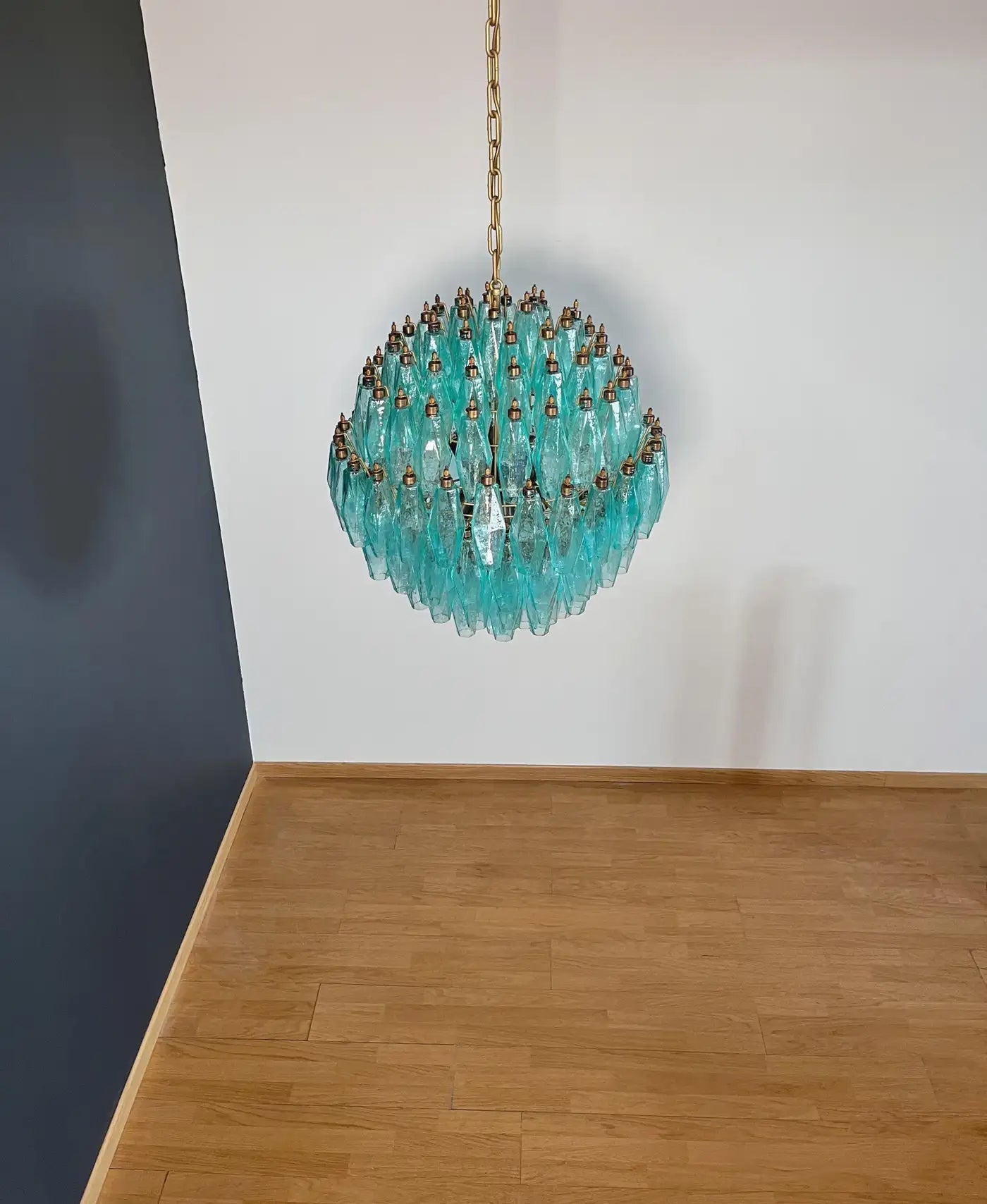 Amazing spherical Murano polyhedrons Chandelier - 140 turquoise polyhedrons