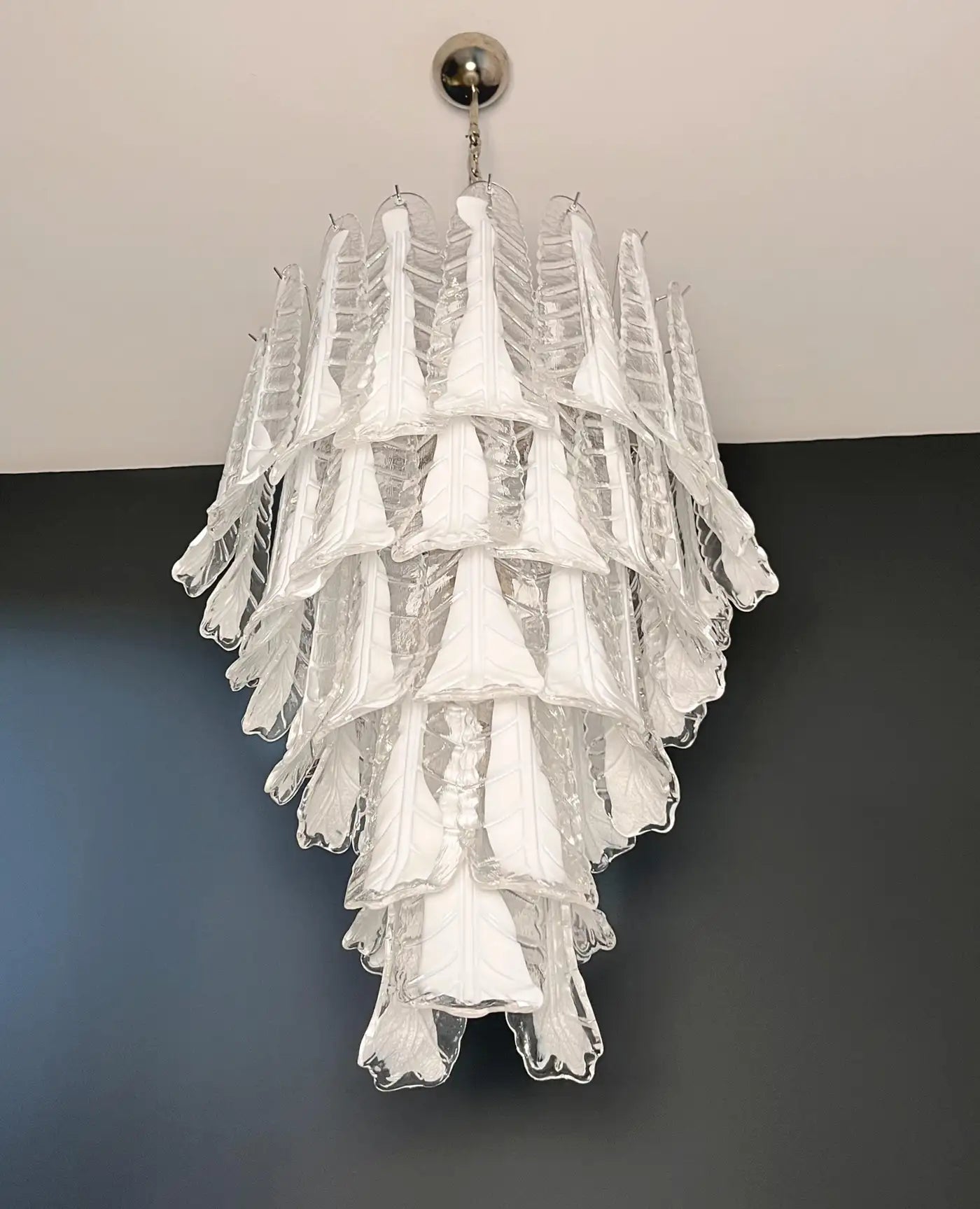 Italian vintage Murano chandelier - 52 necktie glasses