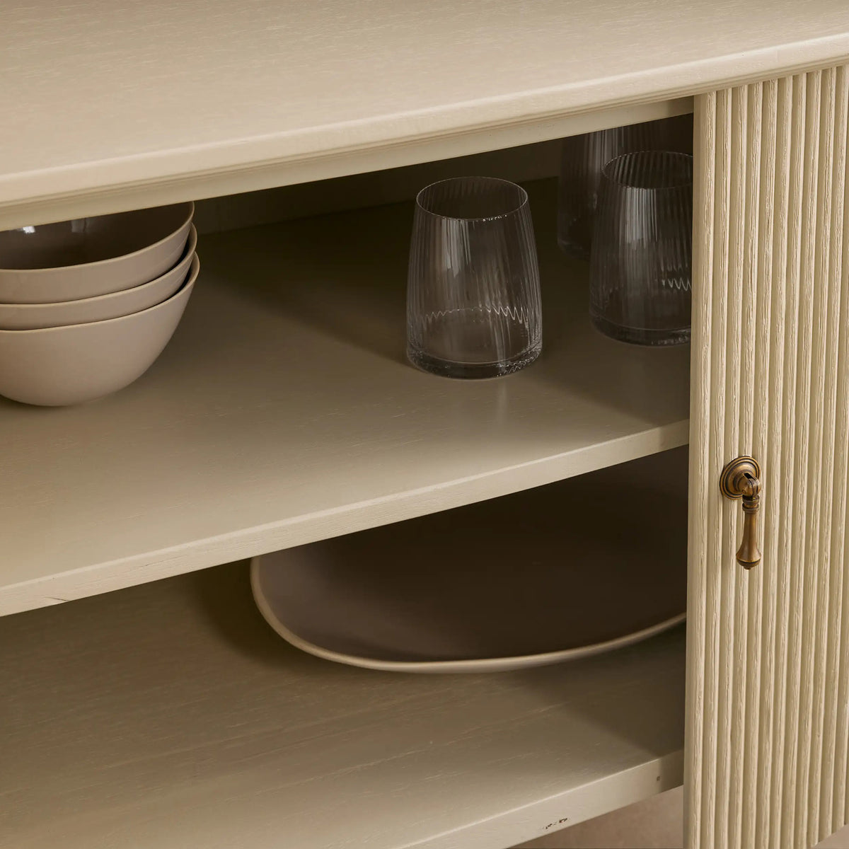Caronix Sideboard